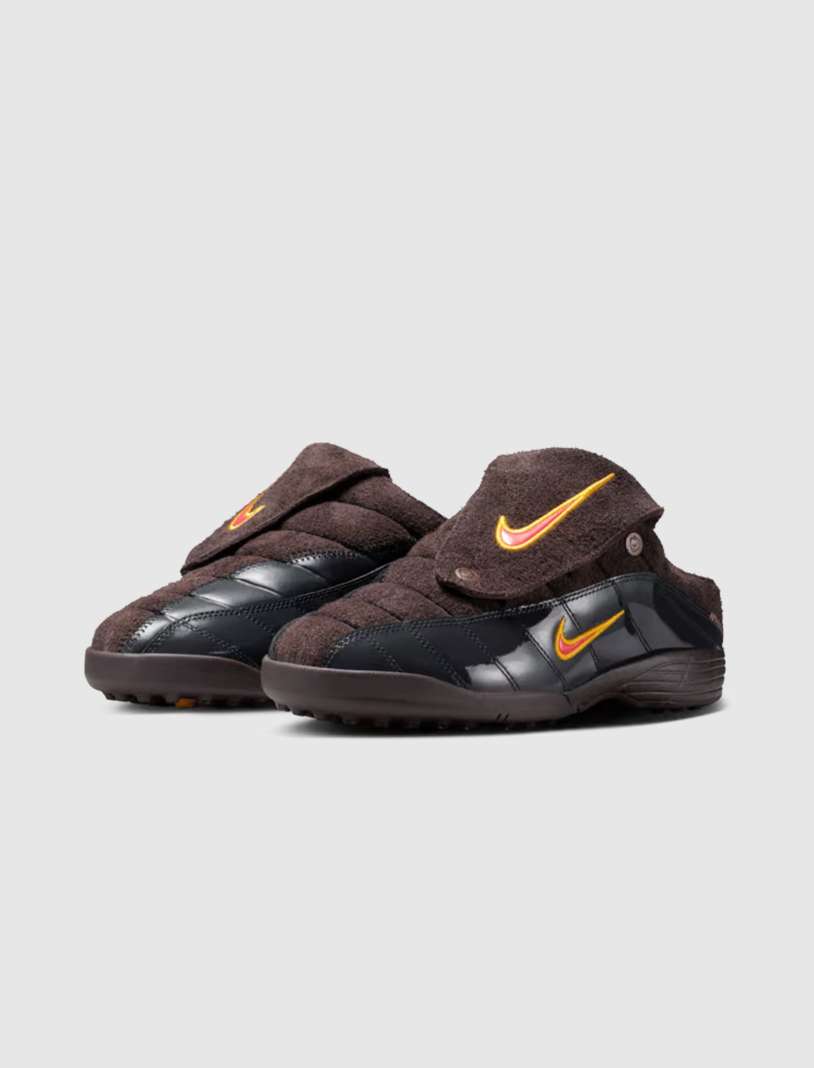 Nike KIDS OF IMMIGRANTS T90 MULE "VELVET BROWN/UNIVERSITY GOLD"