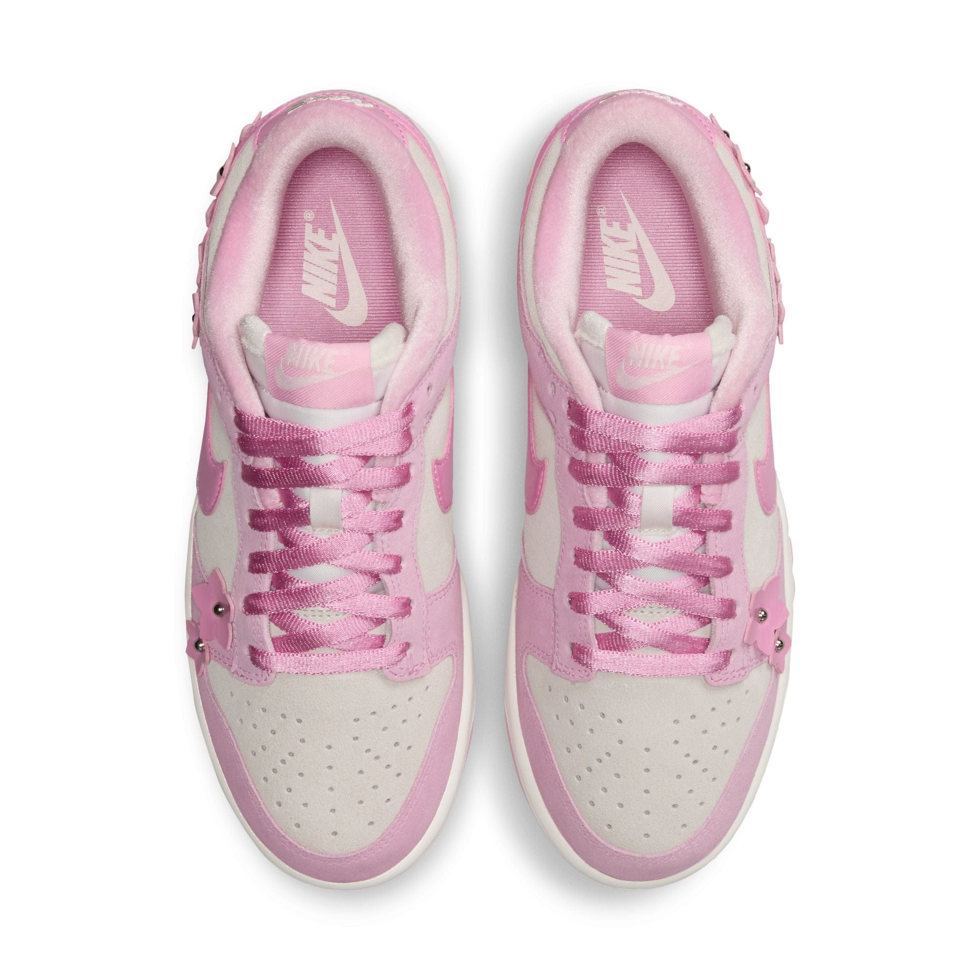 Nike Wmns Nike Dunk Low SE Femme (Pink Rise/Pink Rise-Sail)