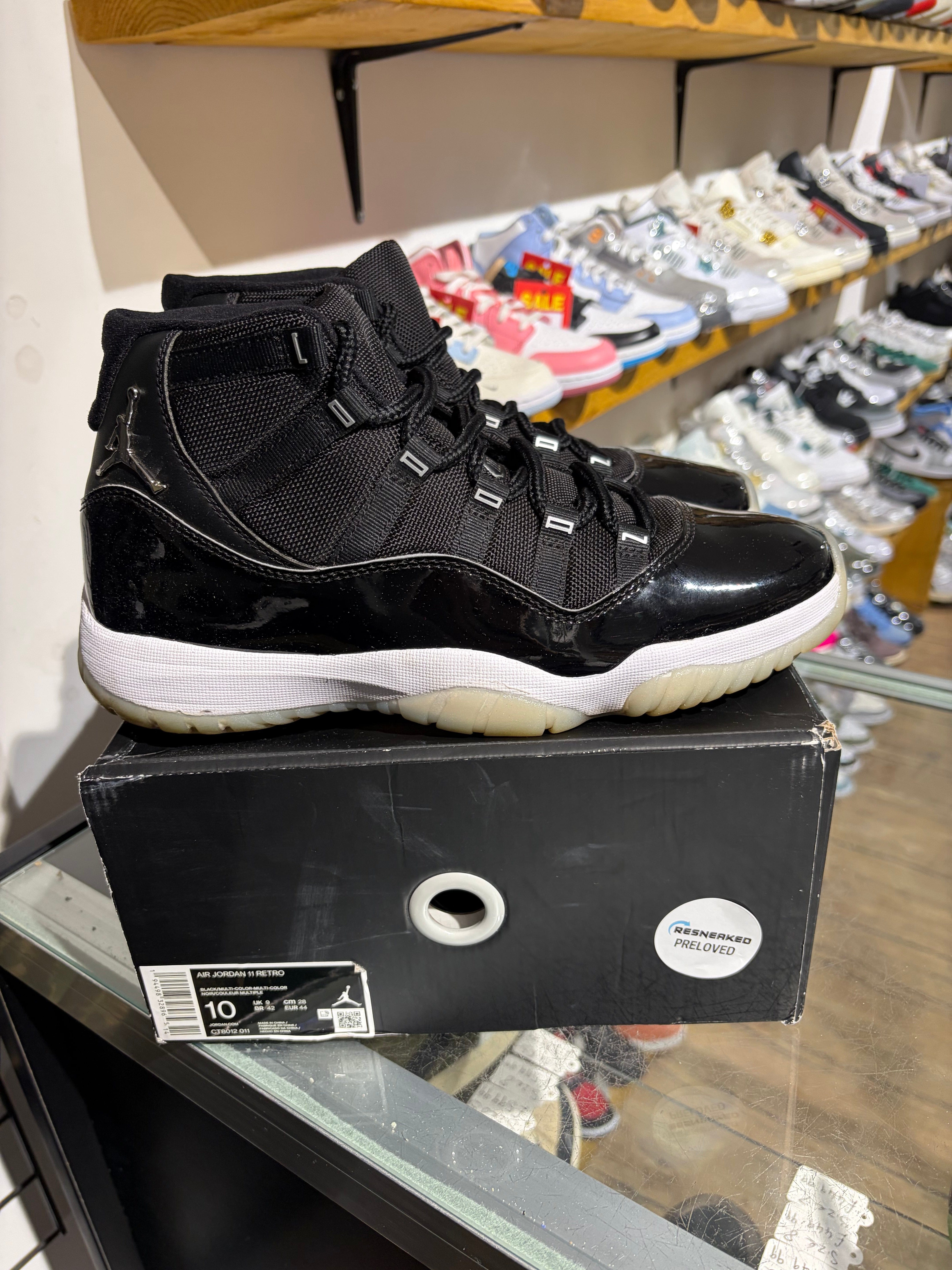Nike Air Jordan 11 Jubilee UK 9