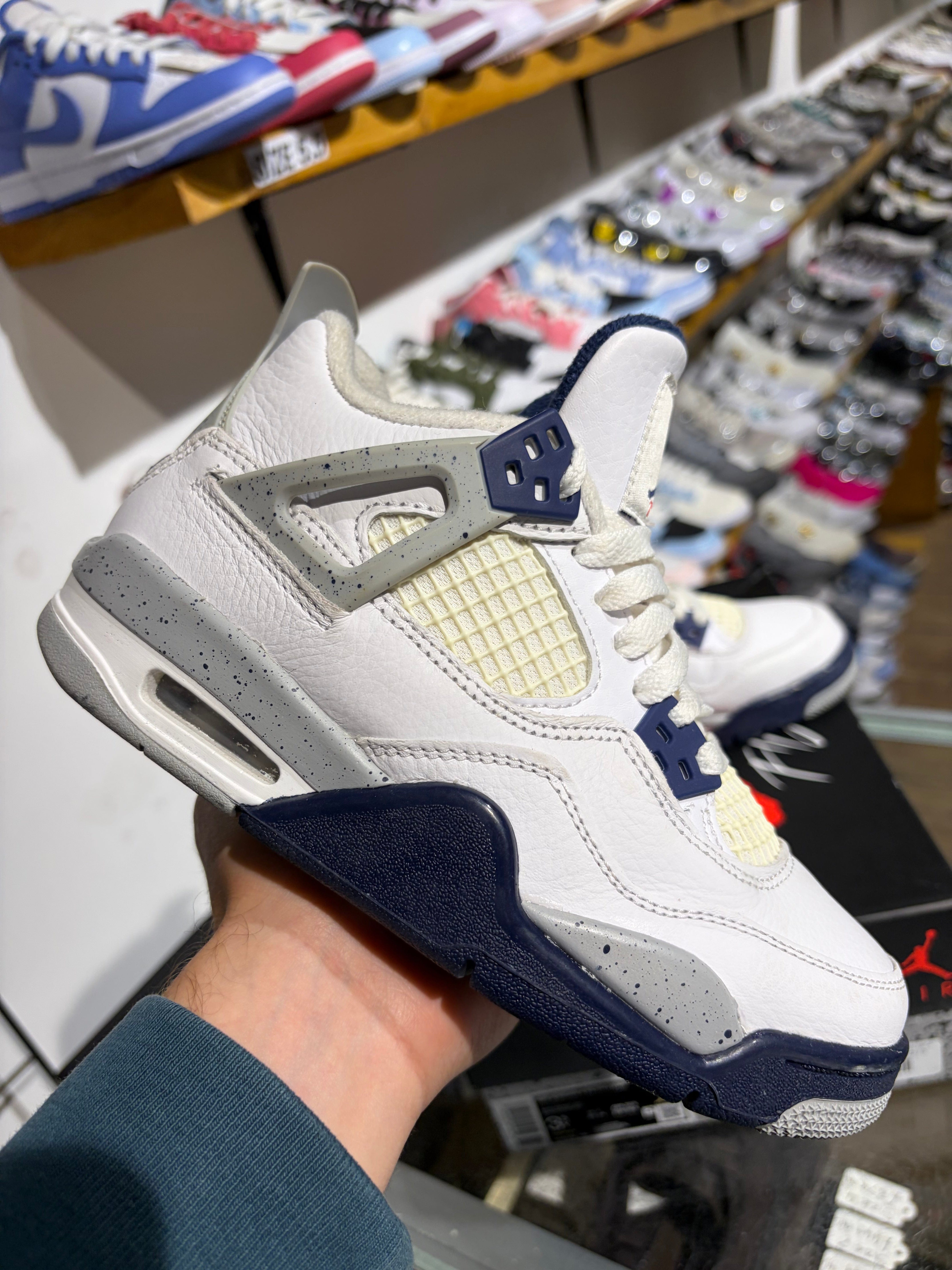 Nike Air Jordan 4 Midnight GS UK 3