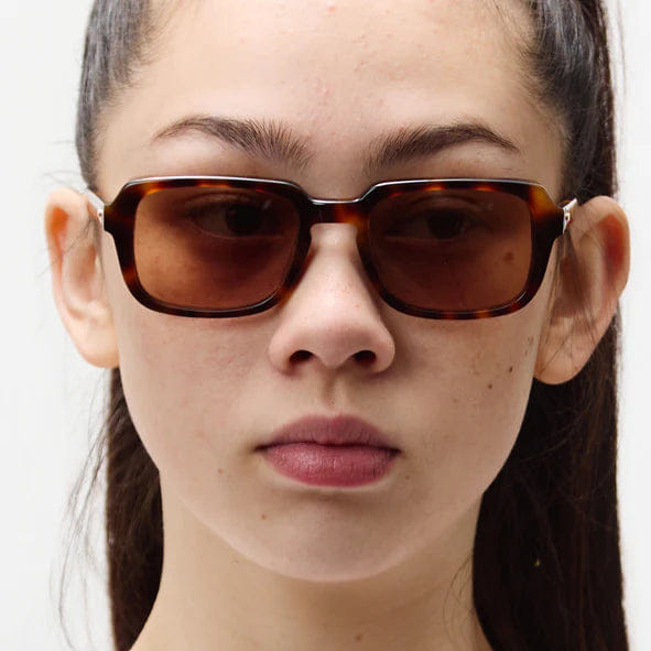 Oscar Deen Nelson Sunglasses - Tortoise / Sunset Orange Lenses