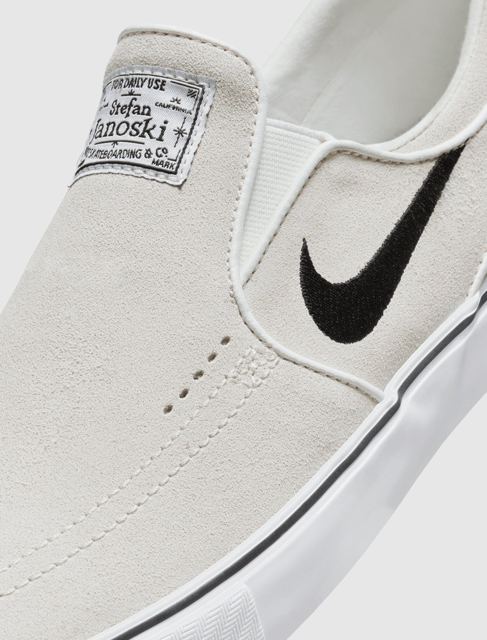 NIKE SKATEBOARD SB JANOSKI+ SLIP "WHITE/BLACK"