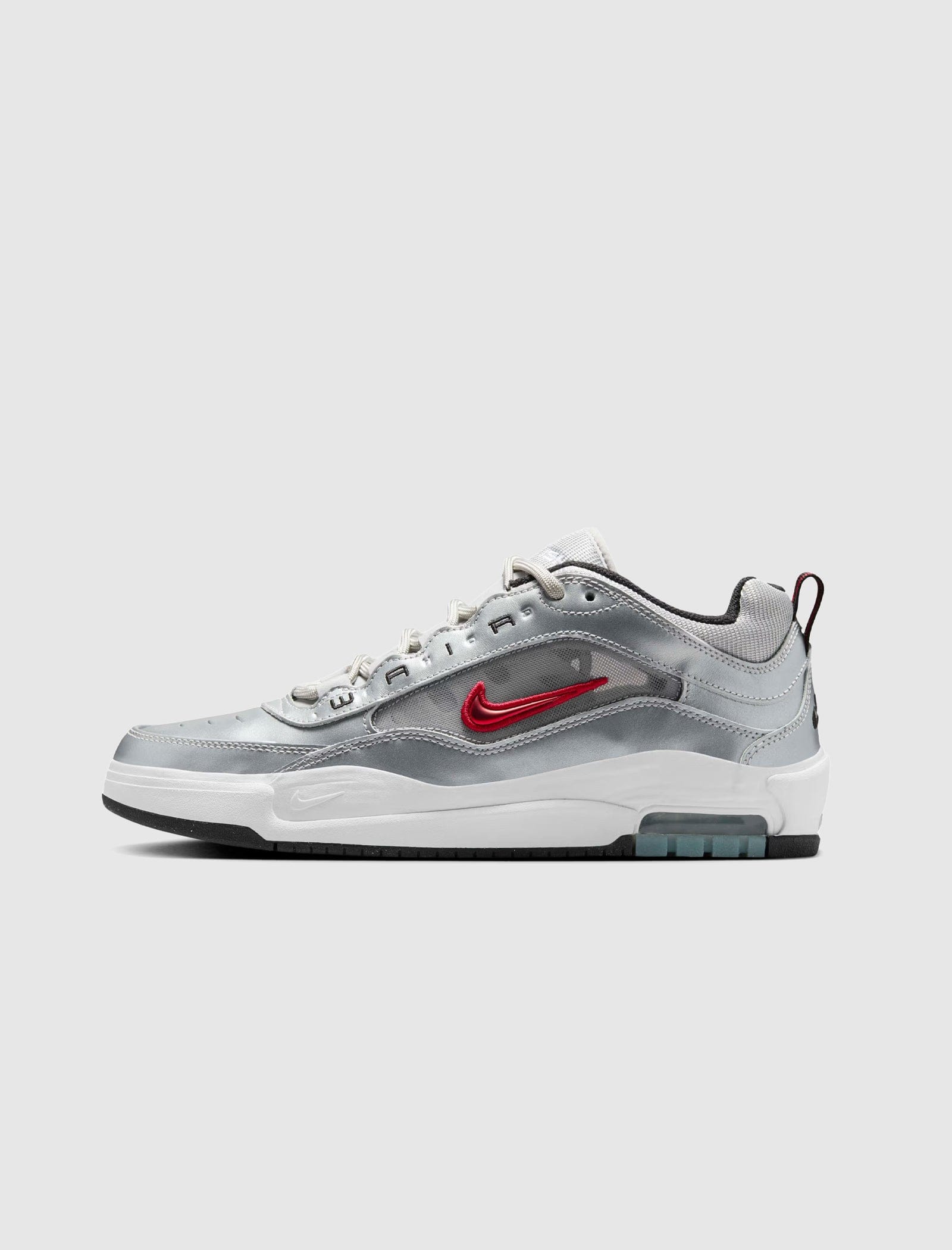 Nike SB AIR MAX ISHOD "METALLIC SILVER/VARSITY RED"