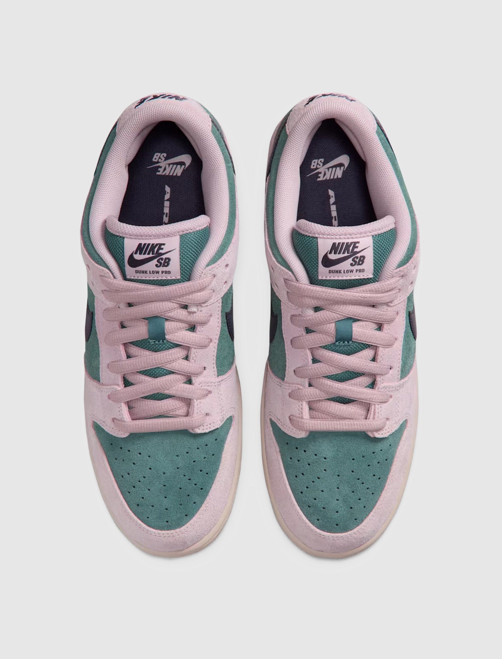NIKE SKATEBOARD SB DUNK LOW PRO