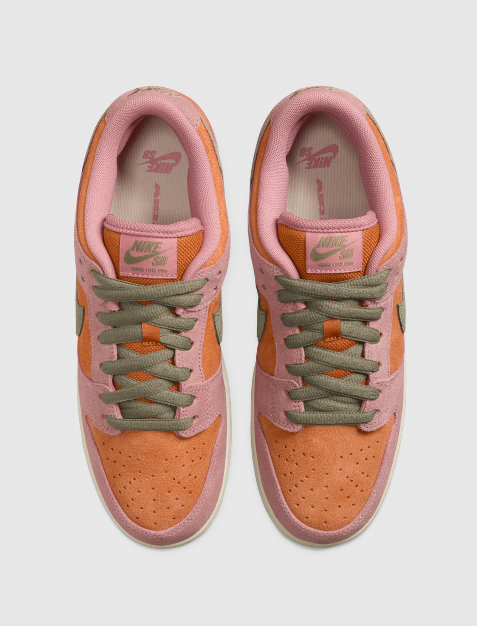 Nike DUNK LOW PRO SB "RED STARDUST"