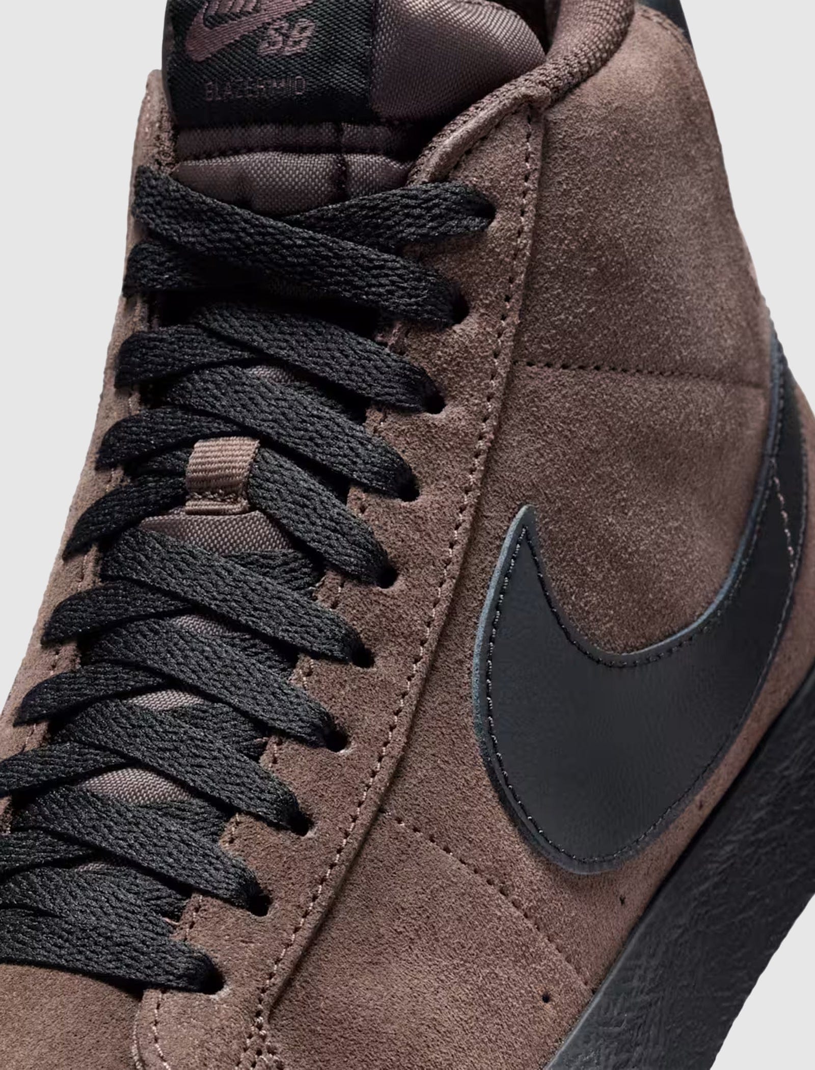 NIKE SKATEBOARD SB ZOOM BLAZER