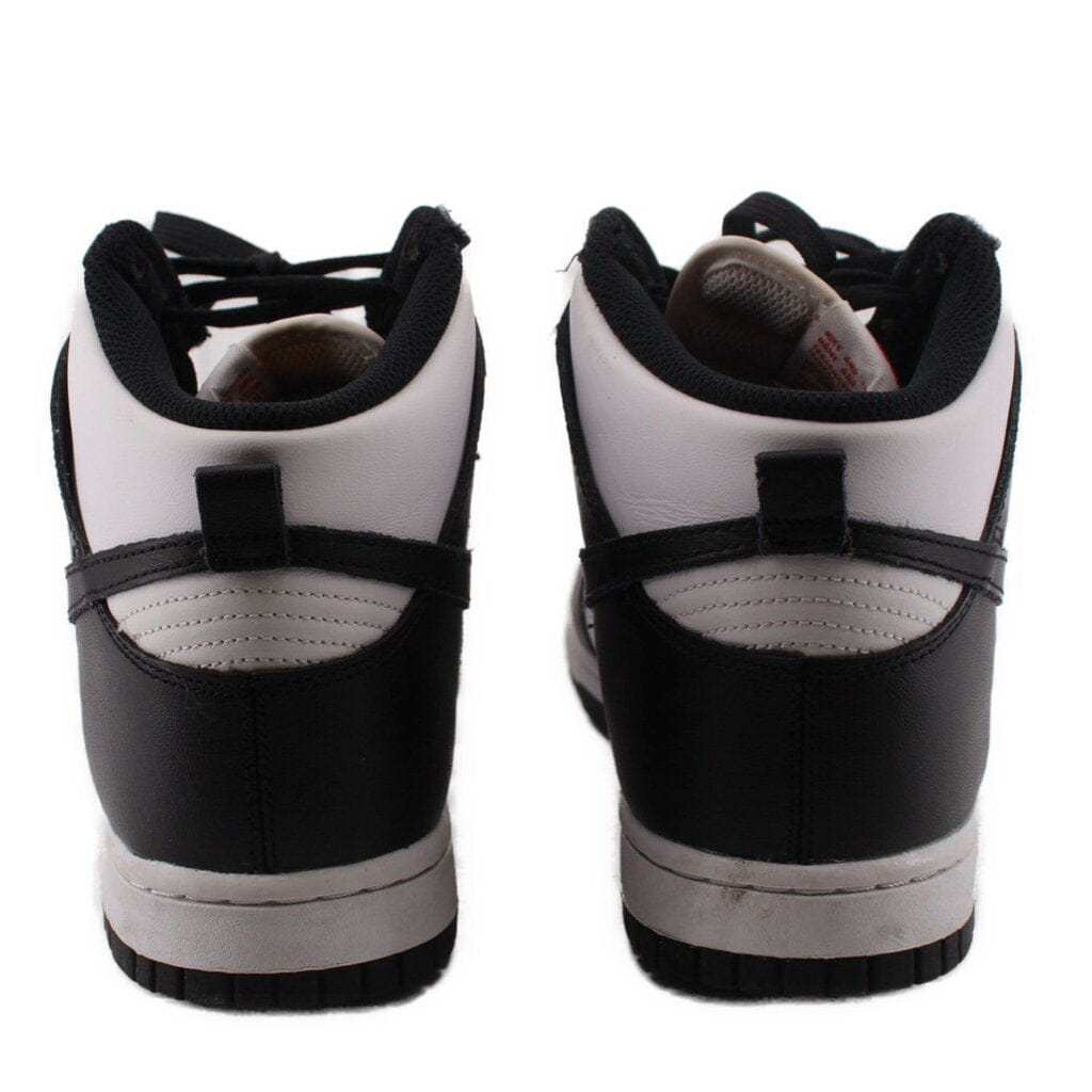 NIKE WOMEN'S DUNK HIGH RETRO SNEAKERS BLACK/WHITE 9 US