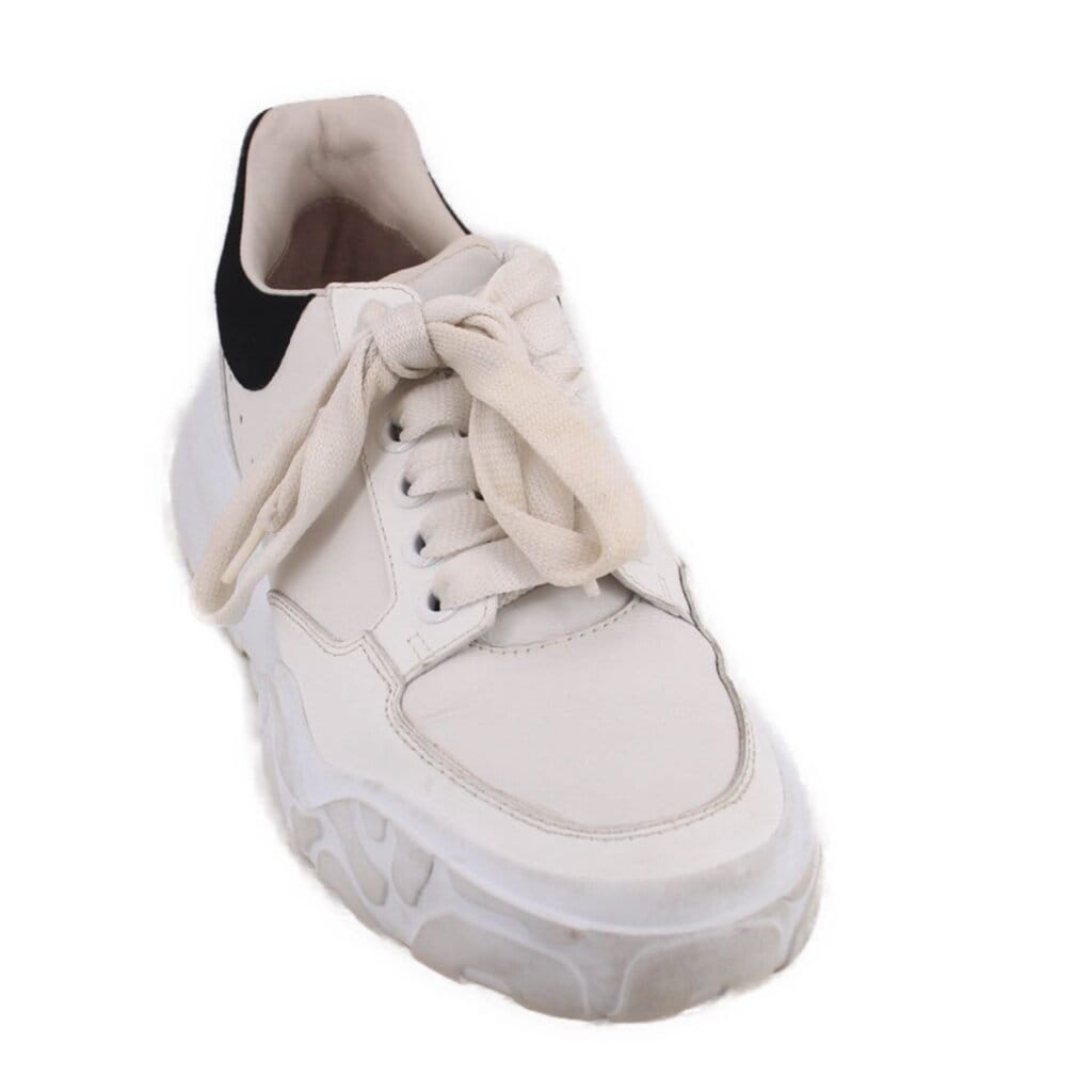 ALEXANDER MCQUEEN WOMEN'S OVERSIZED COURT TRAINER SNEAKERS WHITE 7.5 US