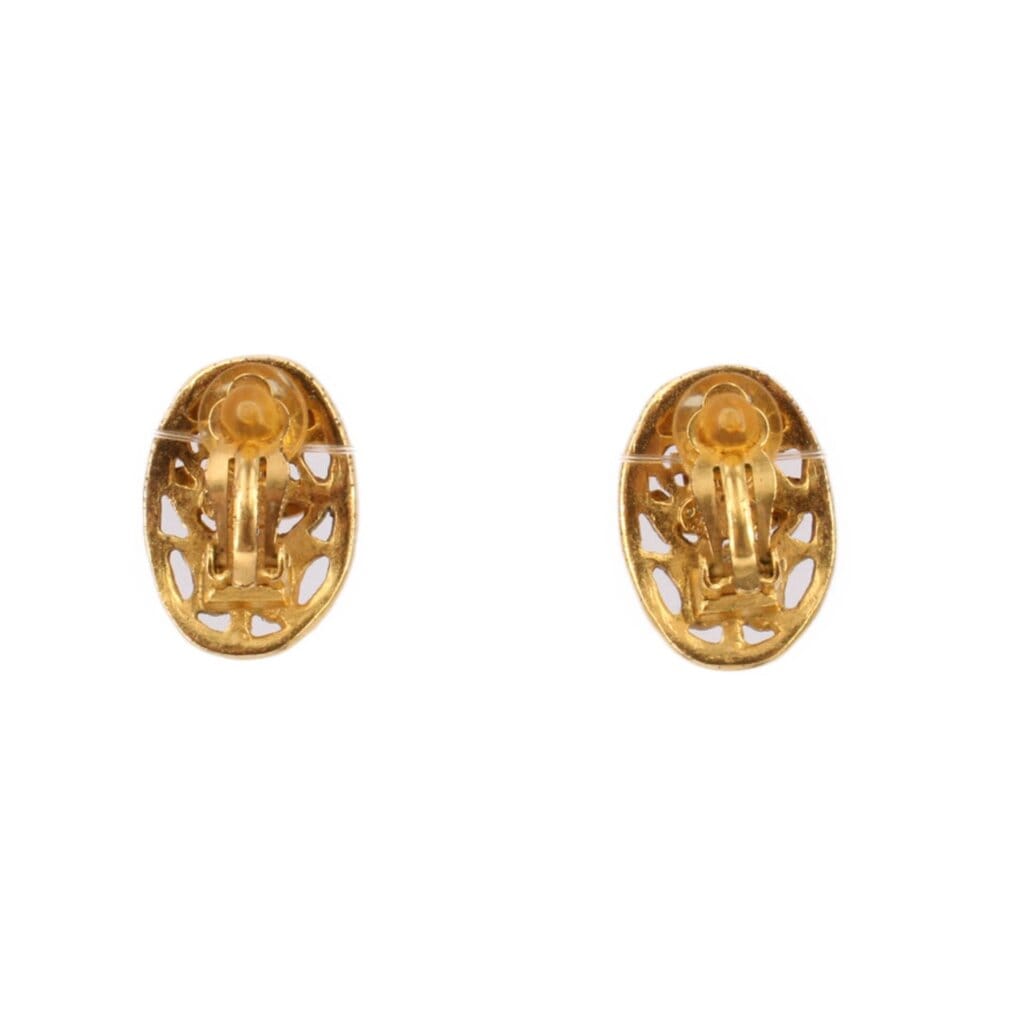 CHANEL VINTAGE CLIP EARRINGS