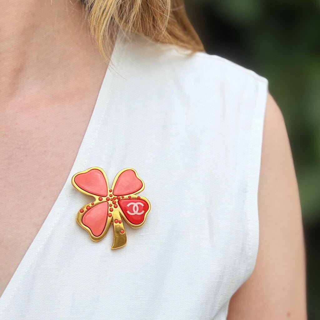 CHANEL VINTAGE CLOVER BROOCHES