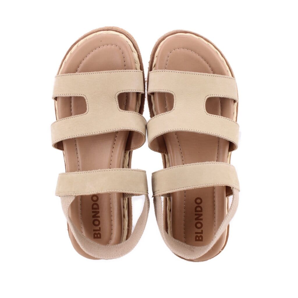 BLONDO PLATFORM SANDALS BEIGE 8.5 US