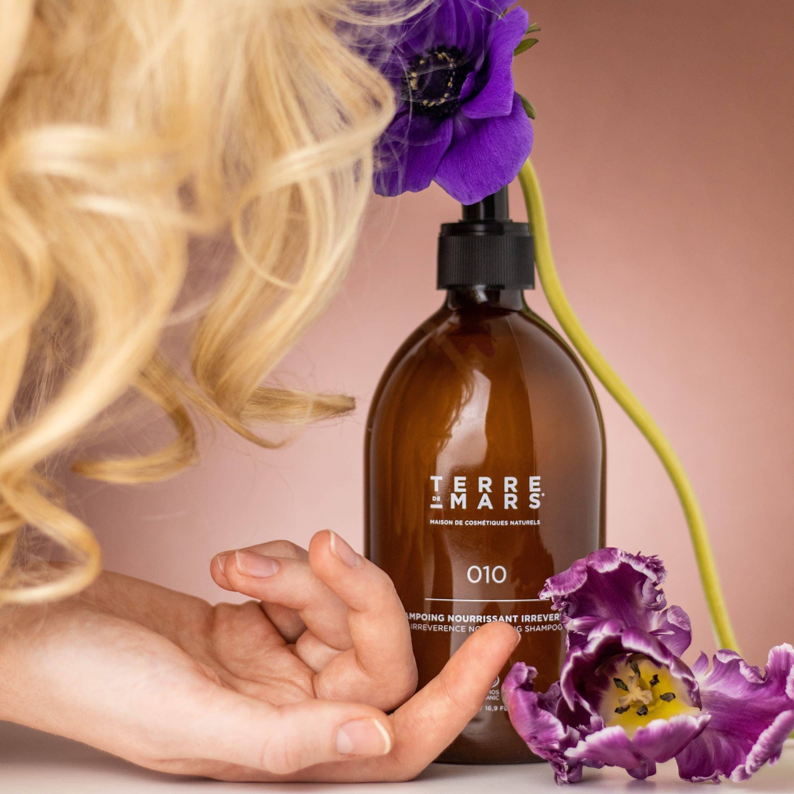 TERRE DE MARS IRRÉVÉRENCE NOURISHING SHAMPOO / 500 ML