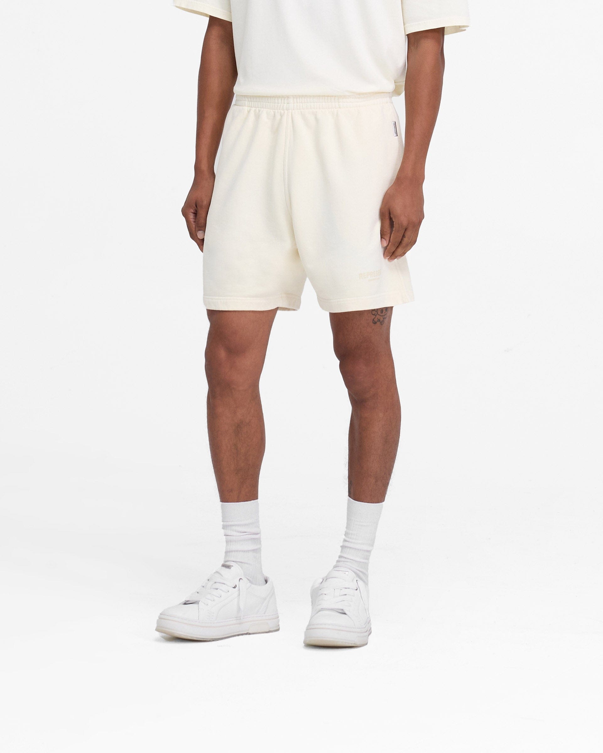 Owners Club Represent Owners Club Shorts - Buttercream