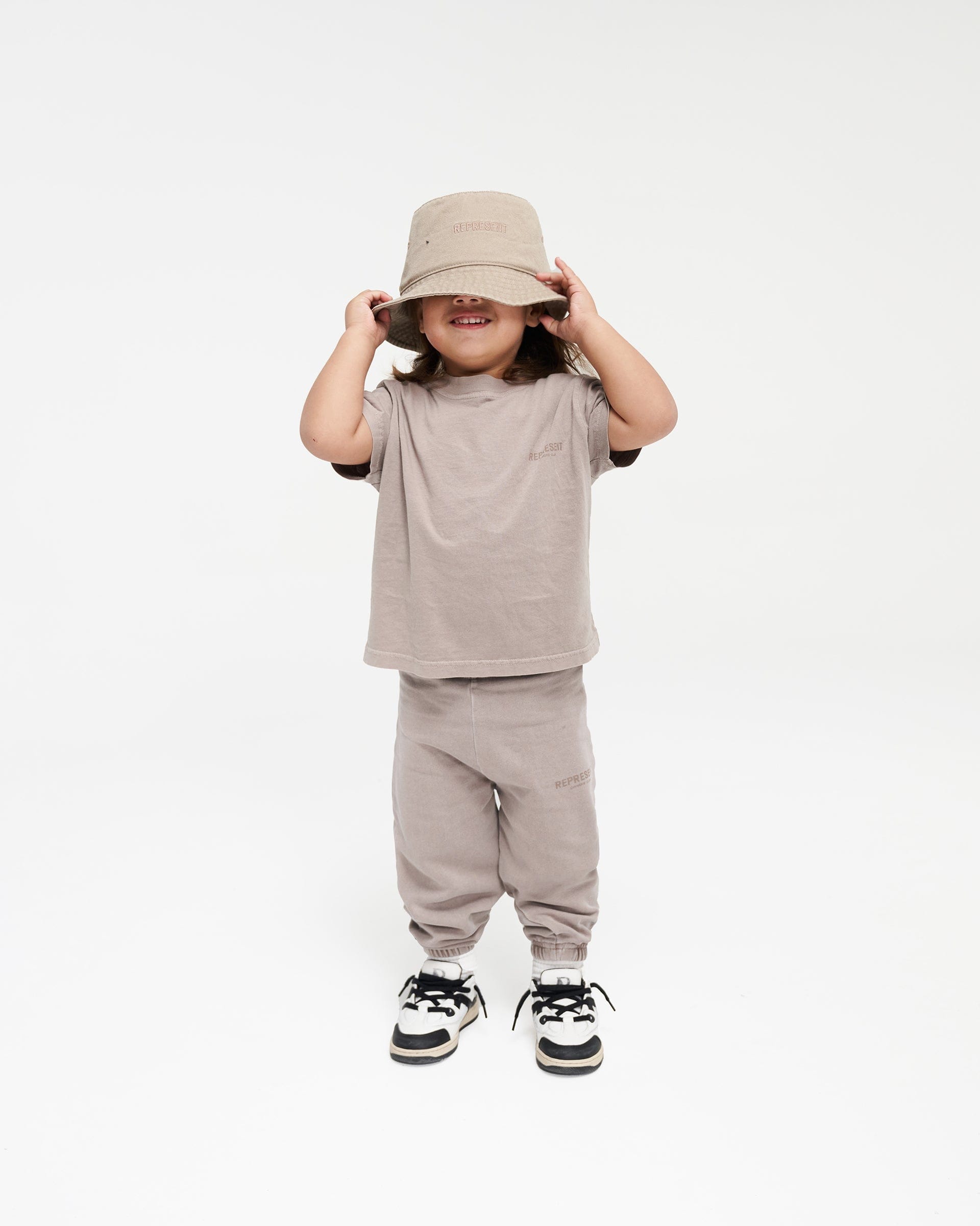 Owners Club Represent Mini Owners Club Sweatpants - Mushroom
