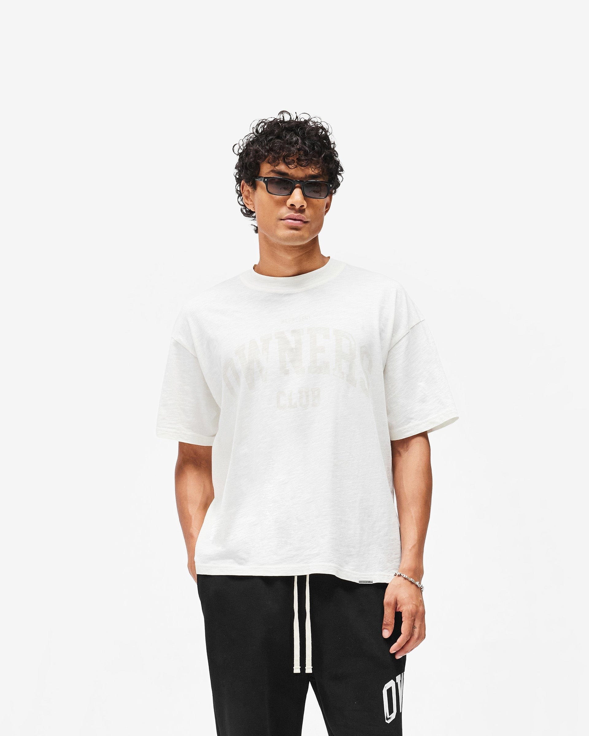 Owners Club Represent Owners Club T-Shirt - Chalk
