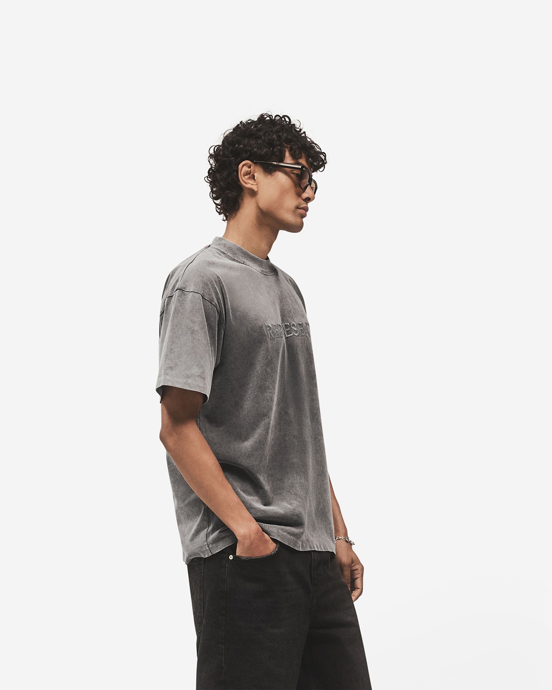 Logo Pack Embroidered Serif Logo T-Shirt - Vintage Grey