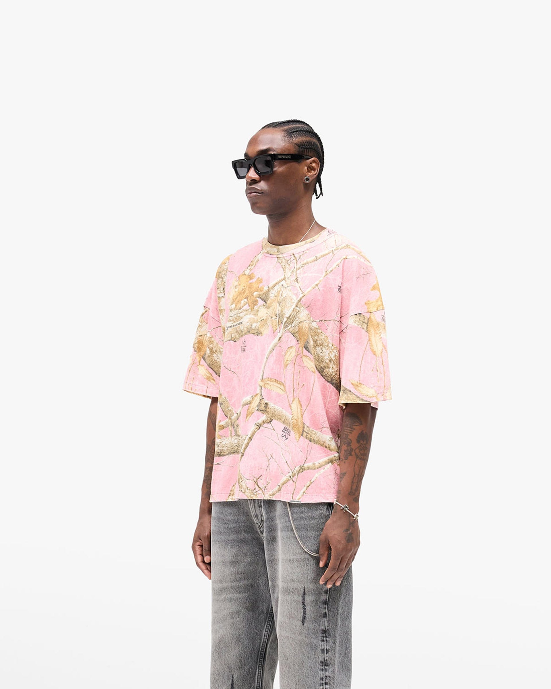 FW25 Other Realtree® T-Shirt - Washed Pink Camo