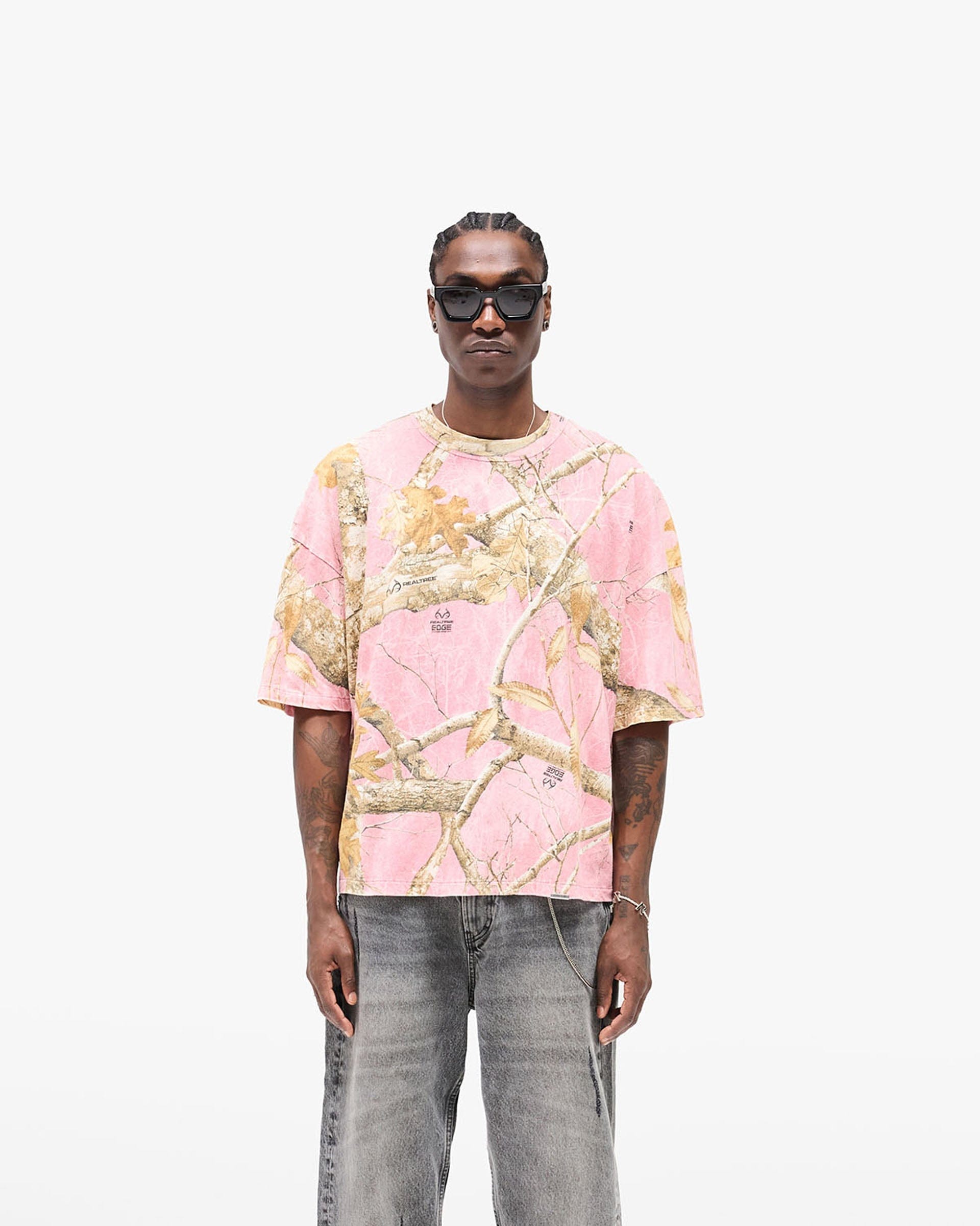 FW25 Other Realtree® T-Shirt - Washed Pink Camo
