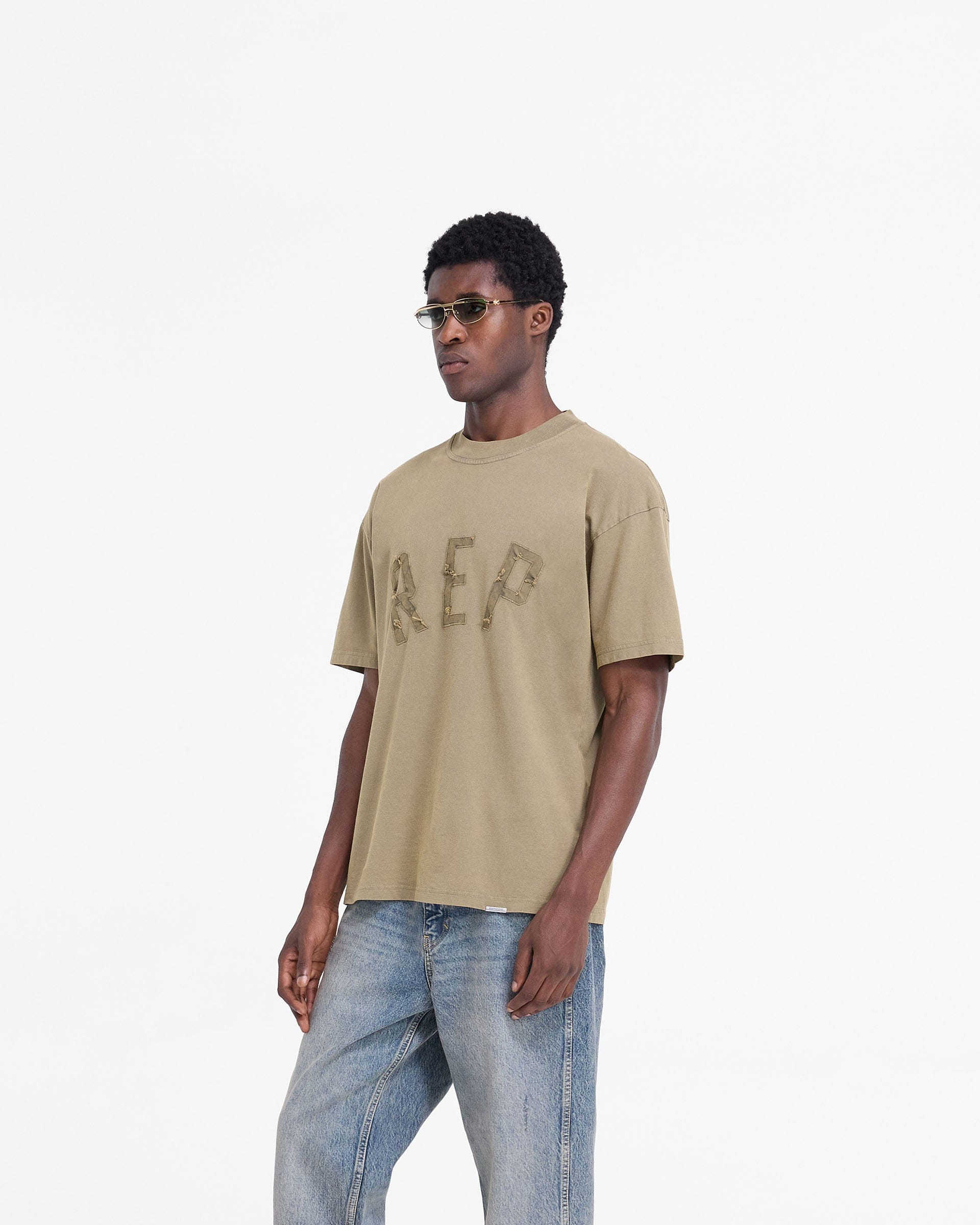 FW24 Rep Applique T-Shirt - Fawn