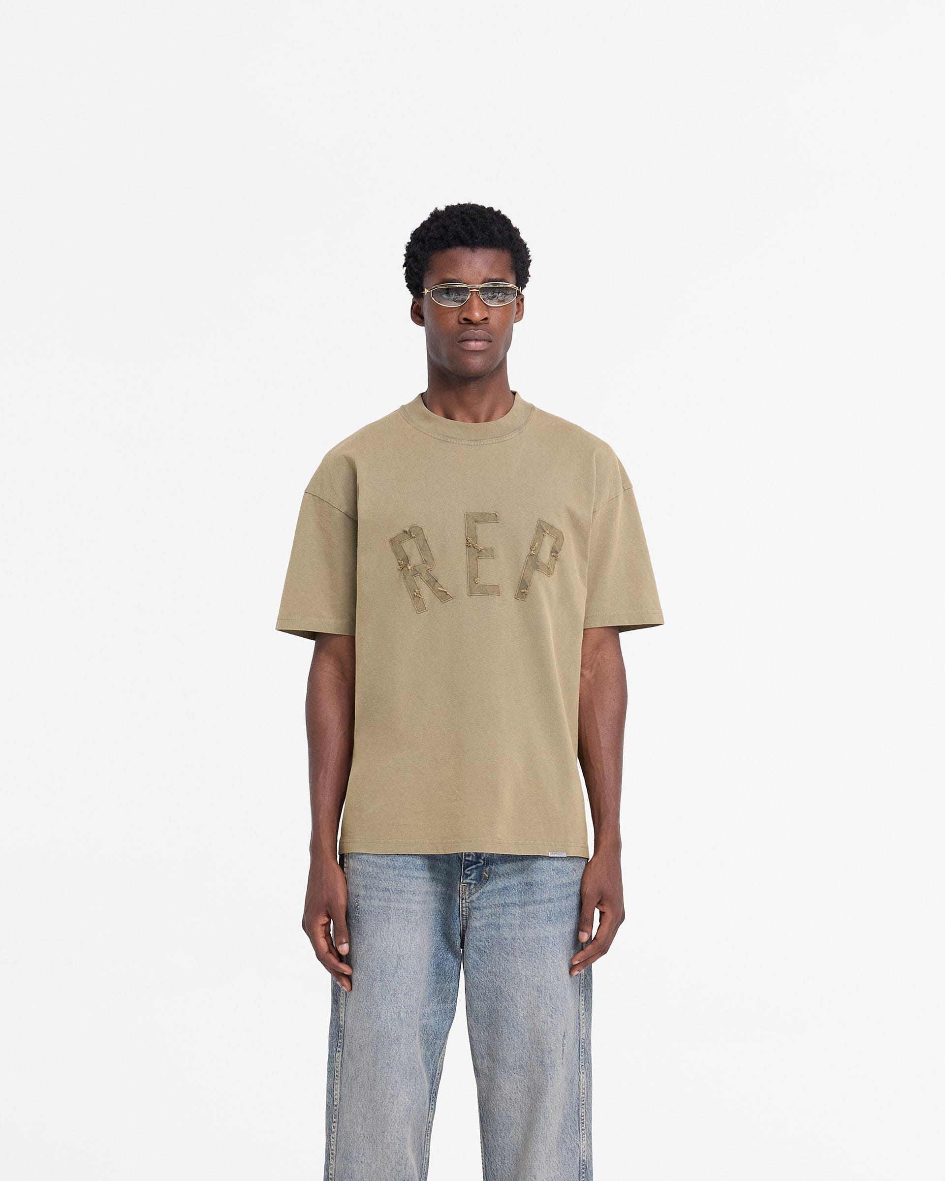 FW24 Rep Applique T-Shirt - Fawn