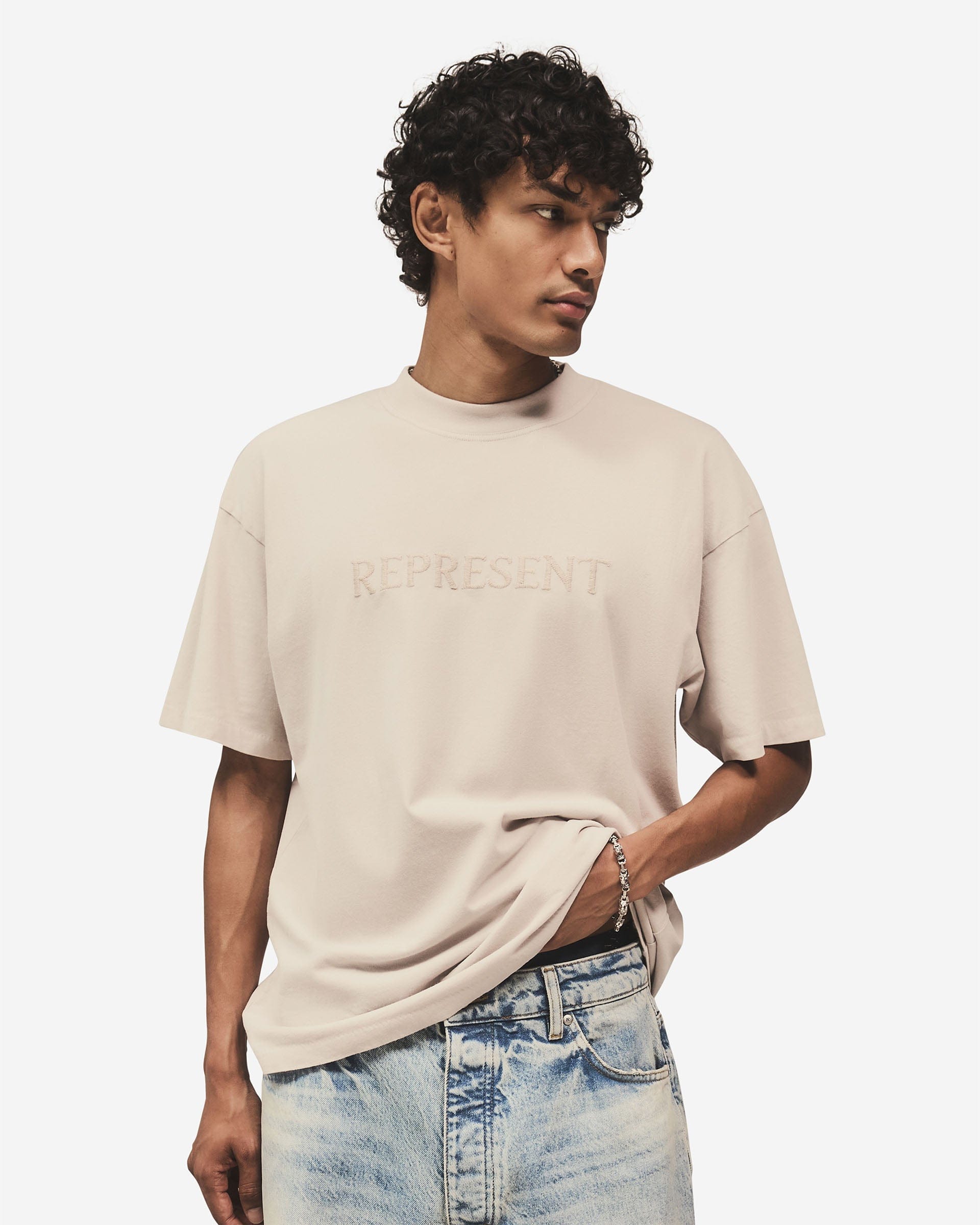 Logo Pack Embroidered Serif Logo T-Shirt - Concrete