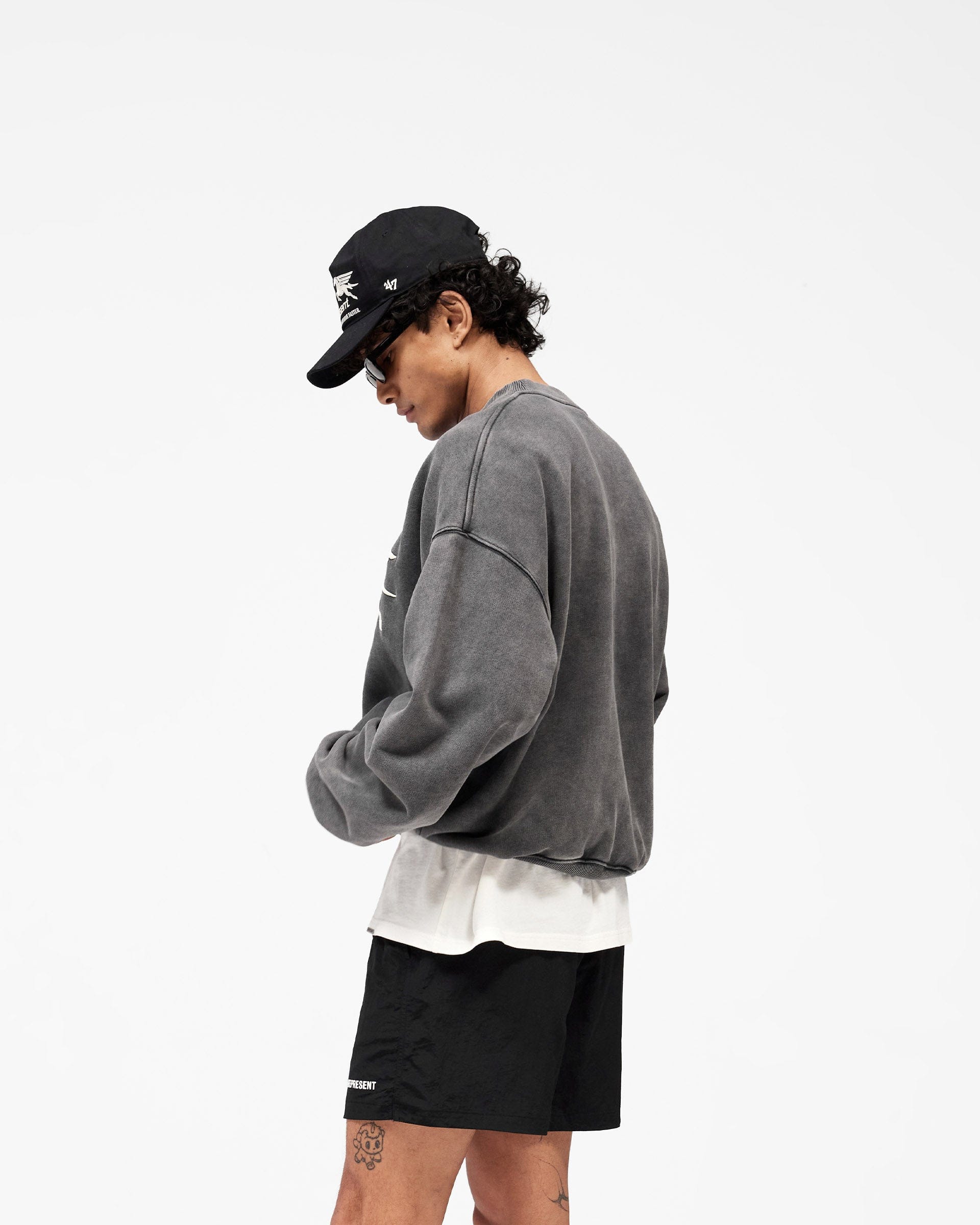 SS26 Pegasus Sweatshirt - Vintage Grey
