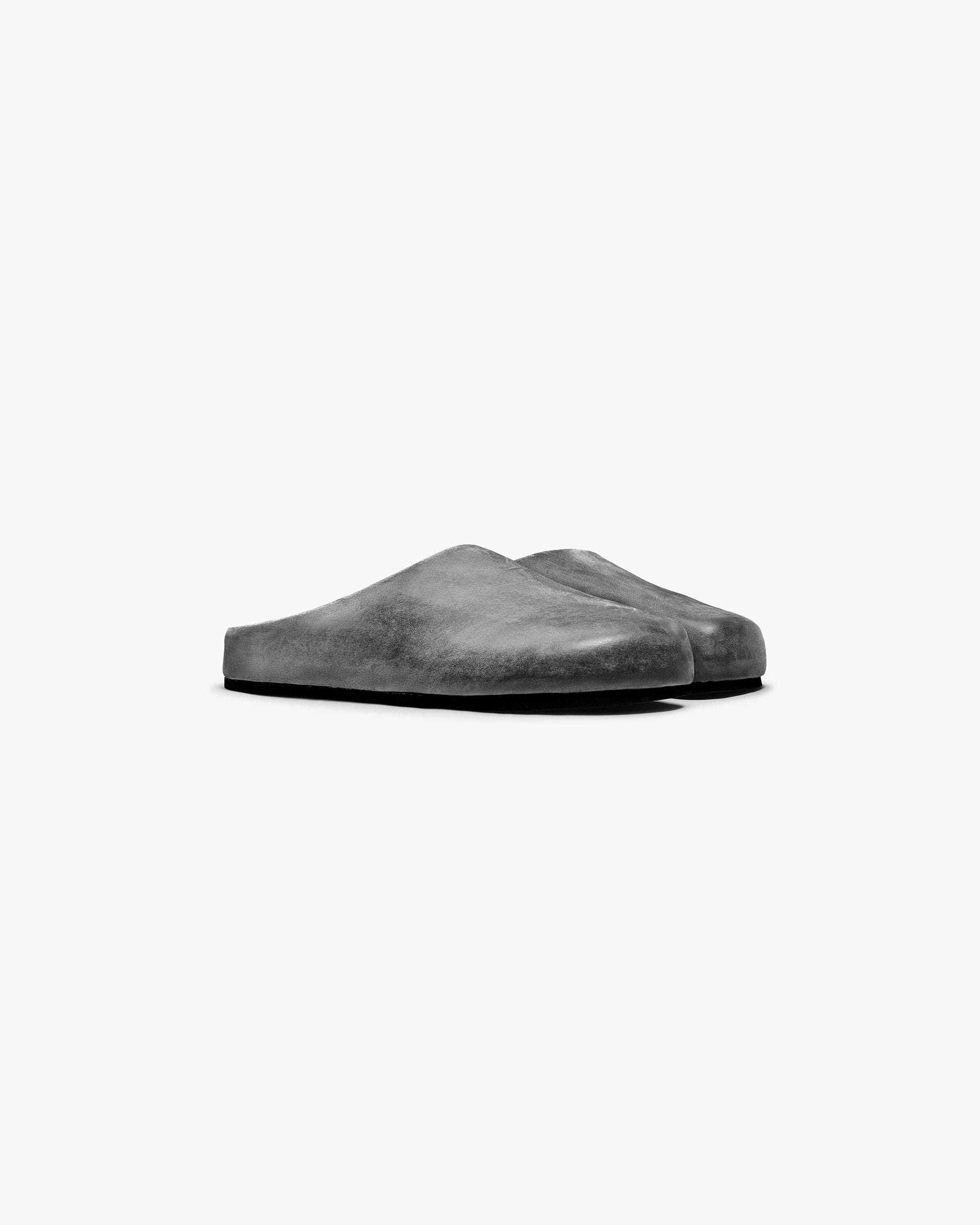 FW25 Distressed Mule - Off Black