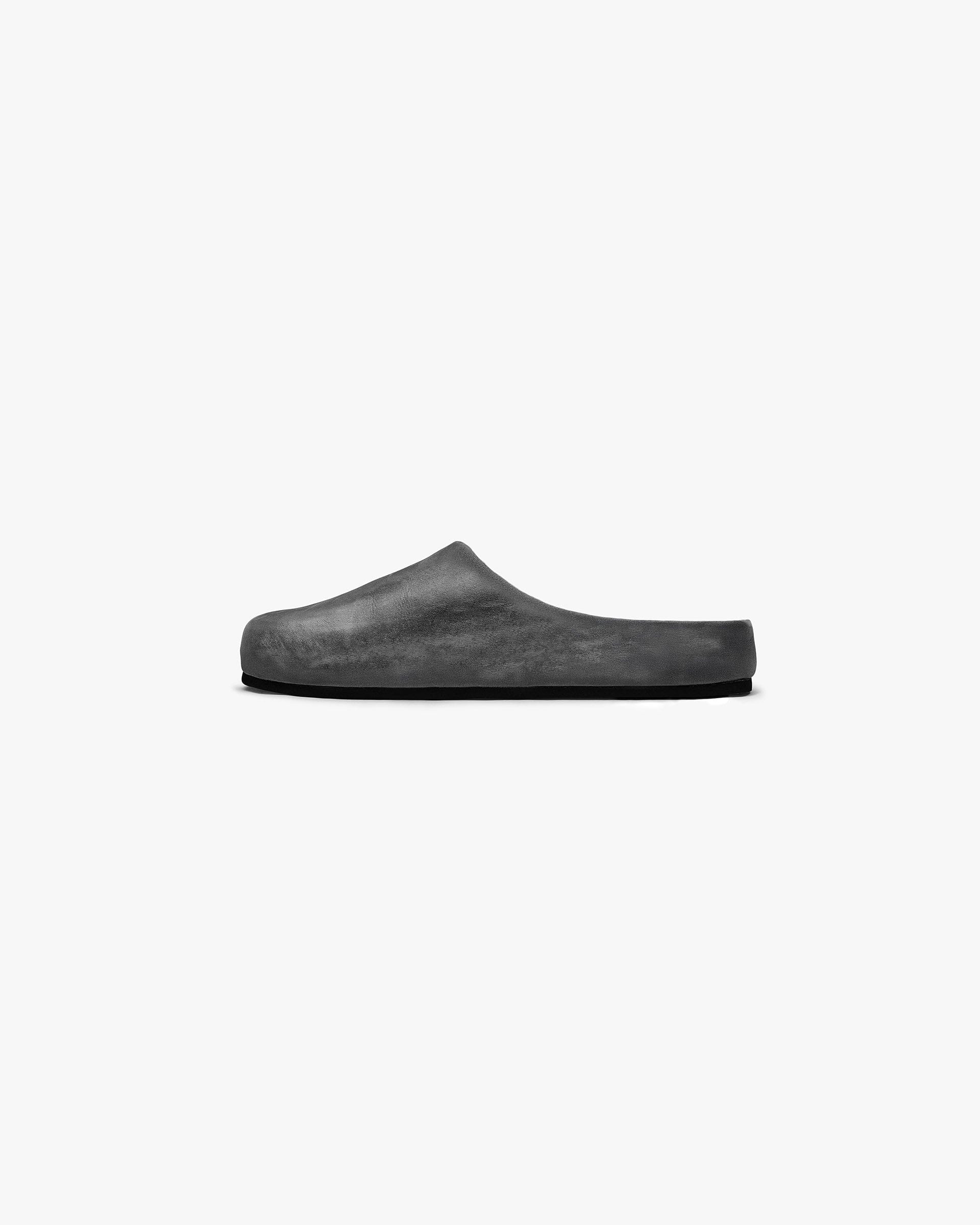 FW25 Distressed Mule - Off Black