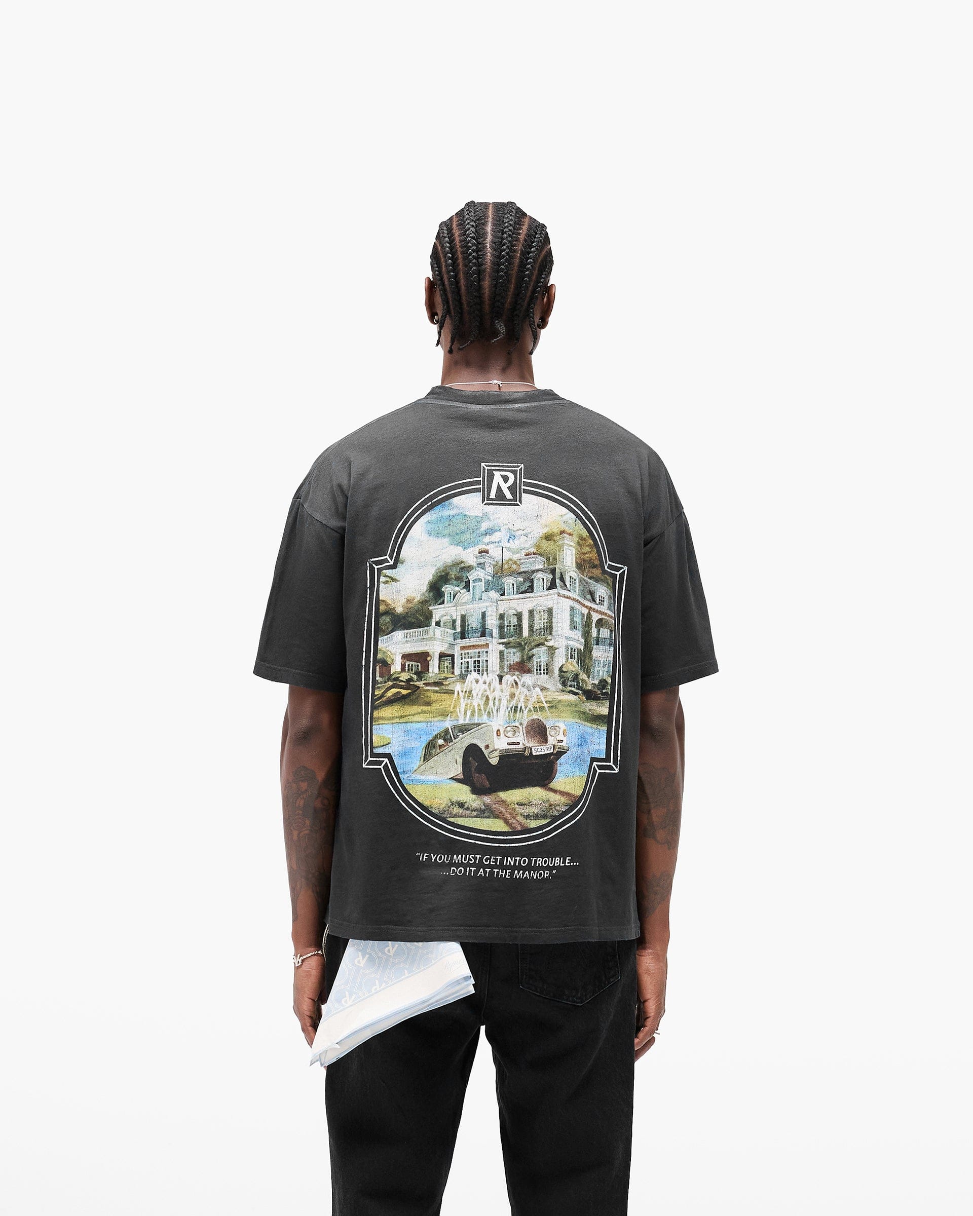 SC25 Revere Manor T-Shirt - Stained Black