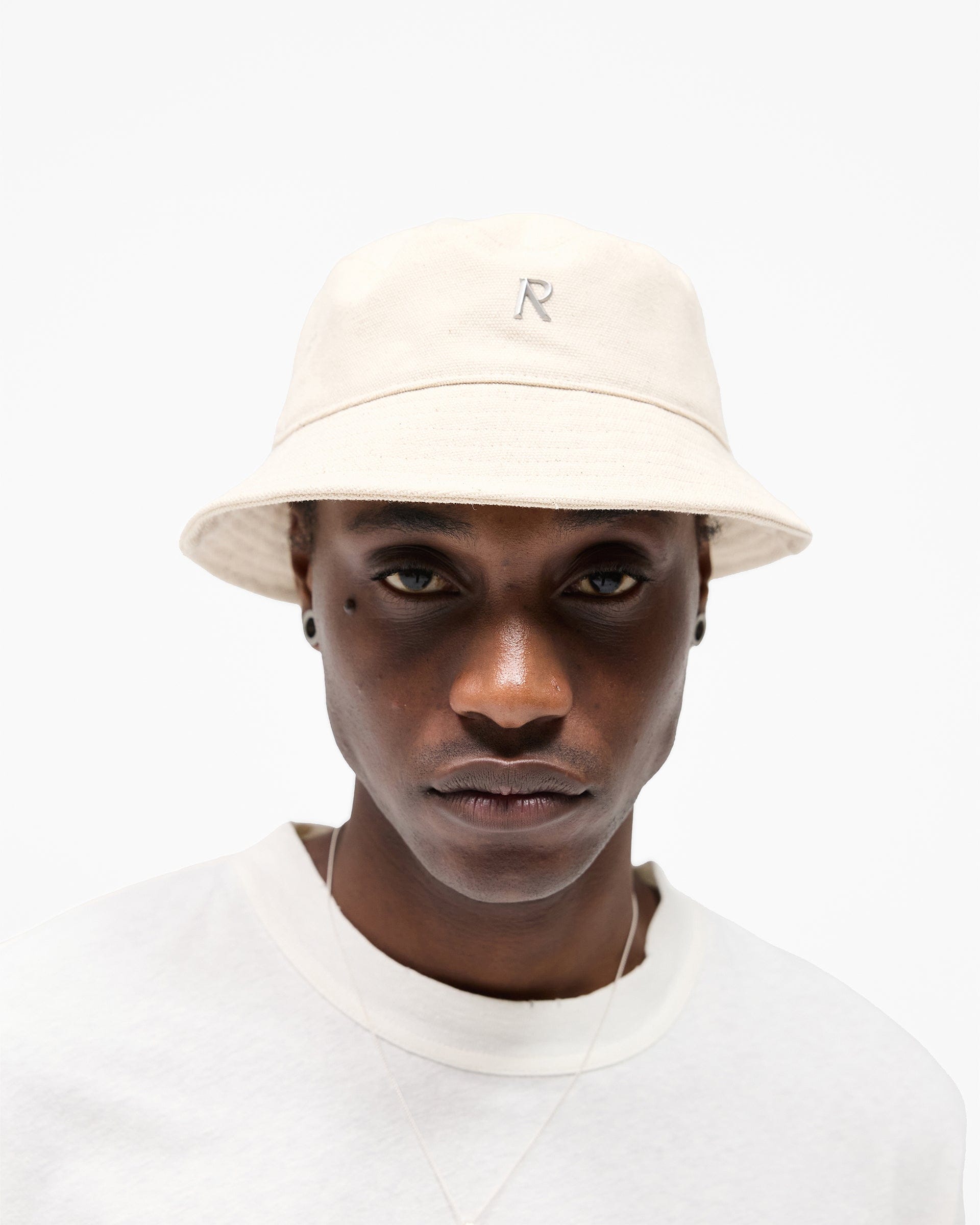 SC25 Initial Bucket Hat - Champagne