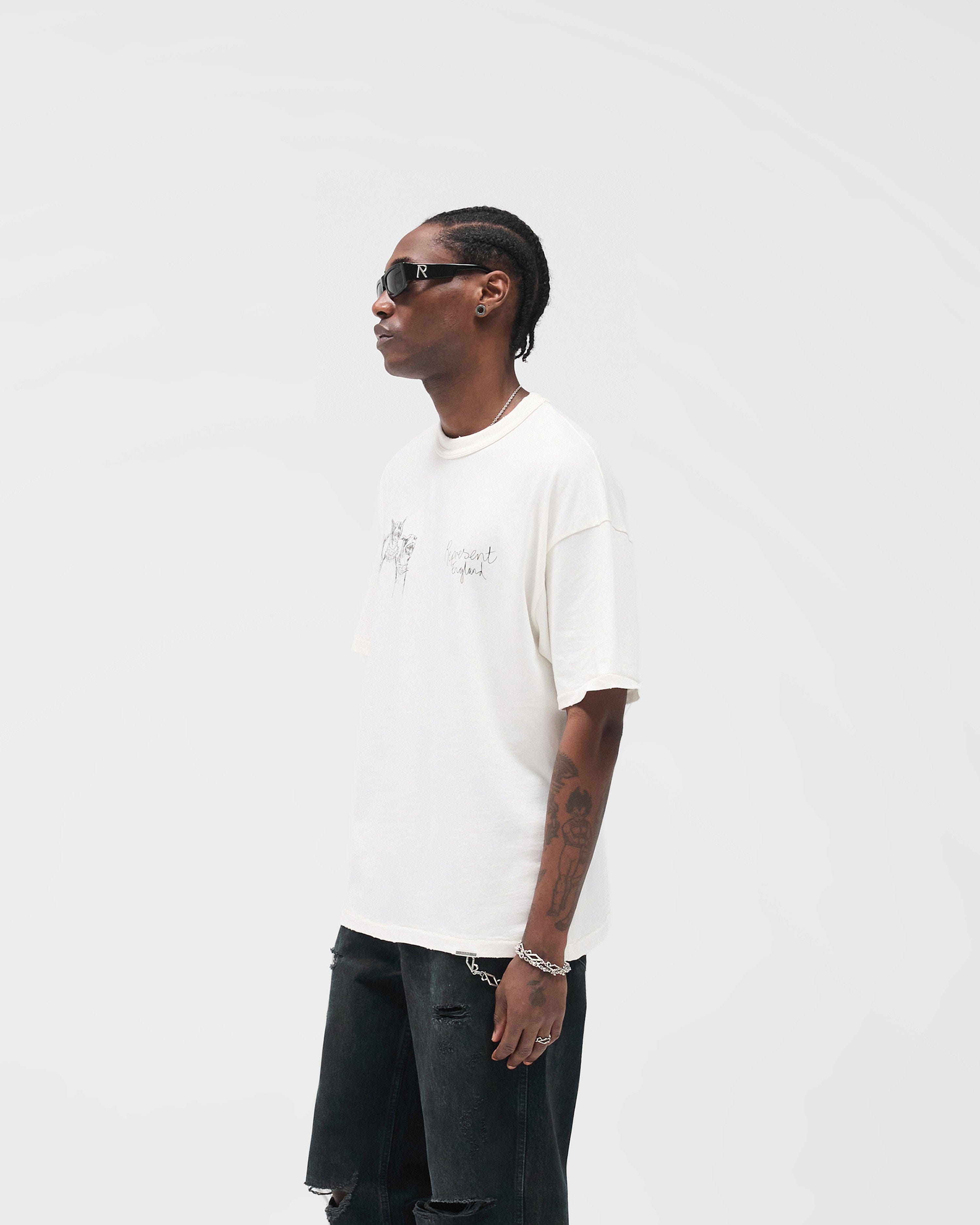 FW25 Hand Drawn Thoroughbred T-Shirt - Flat White