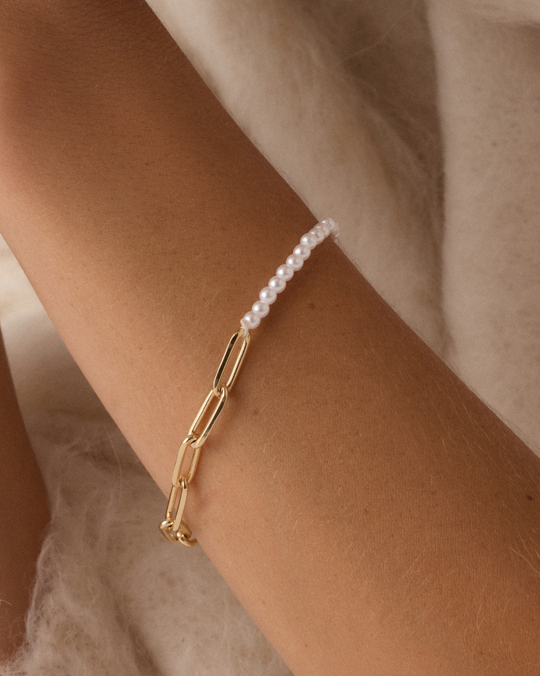 Winter 2025 Fashion Florence Pearl Chain Bracelet