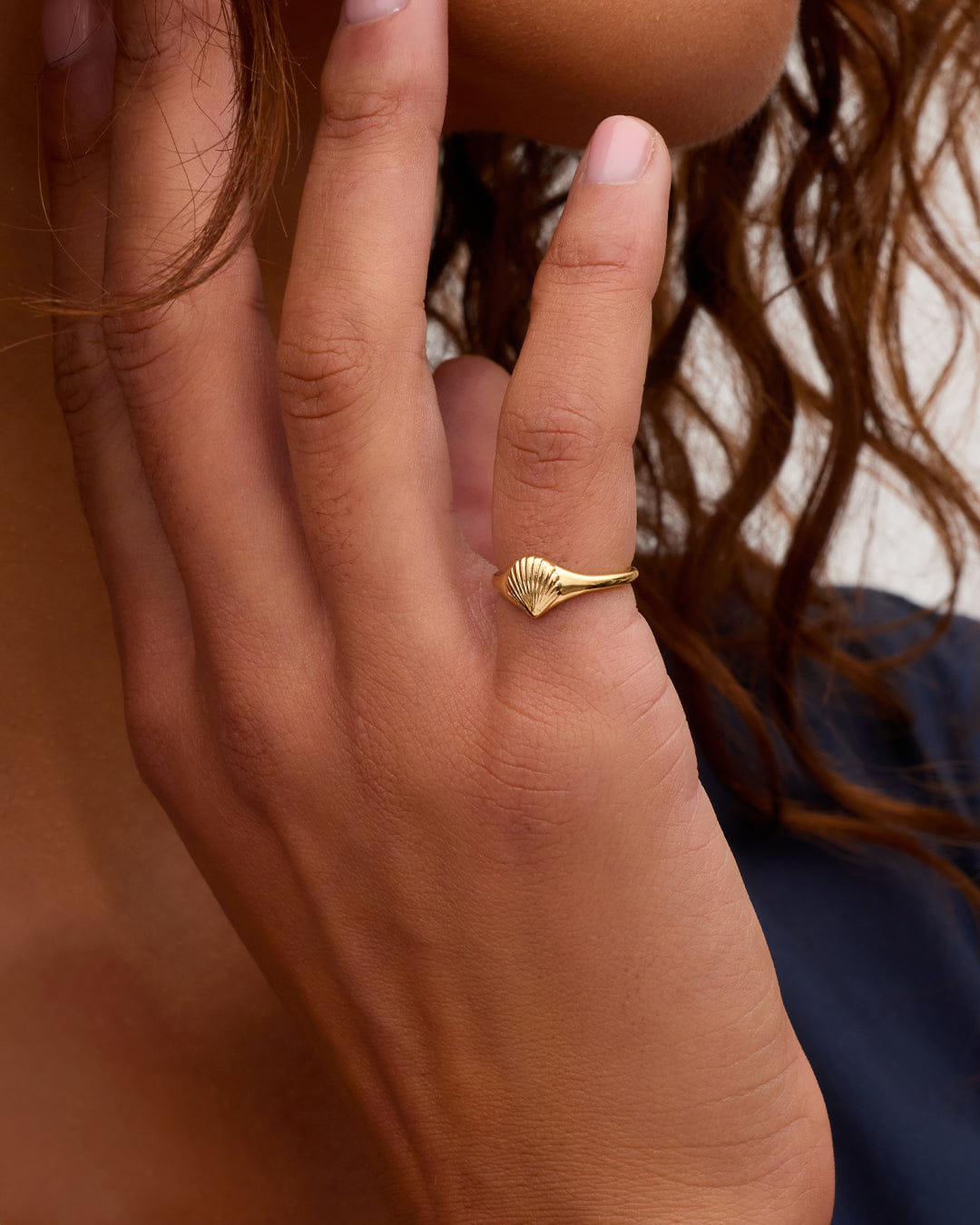 Summer 2026 Fashion Scallop Mini Signet Ring
