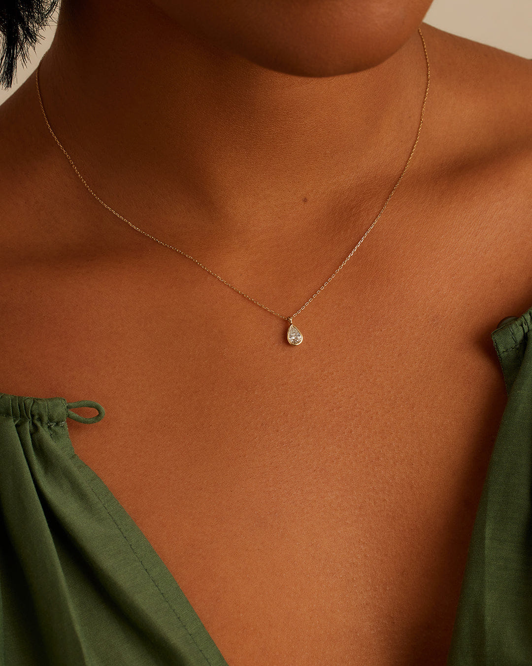 Fine 14K Classic Diamond Pear Necklace