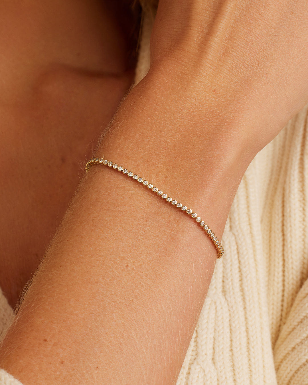 Fine 14K Classic Diamond Tennis Bracelet