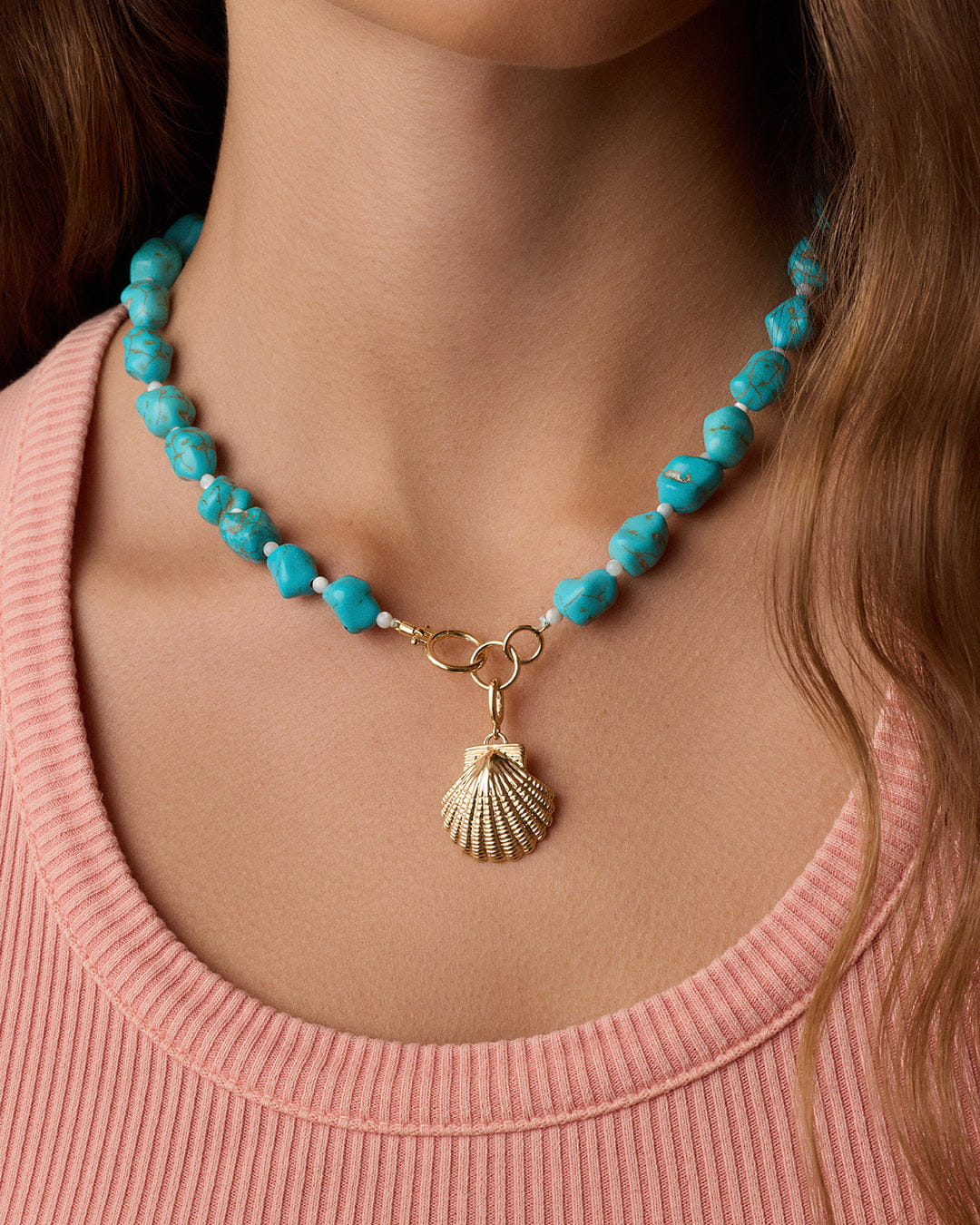 Summer 2025 Fashion Gold Scallop Shell Charm Necklace