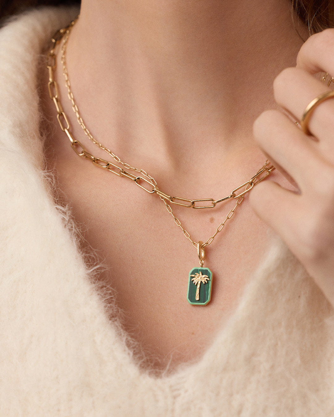 Winter 2025 Fashion Power Gemstone Parker Charm Necklace Travel