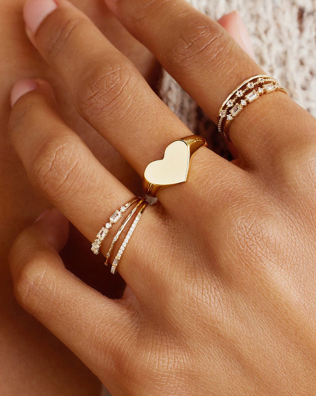 Core Louise Heart Signet Ring