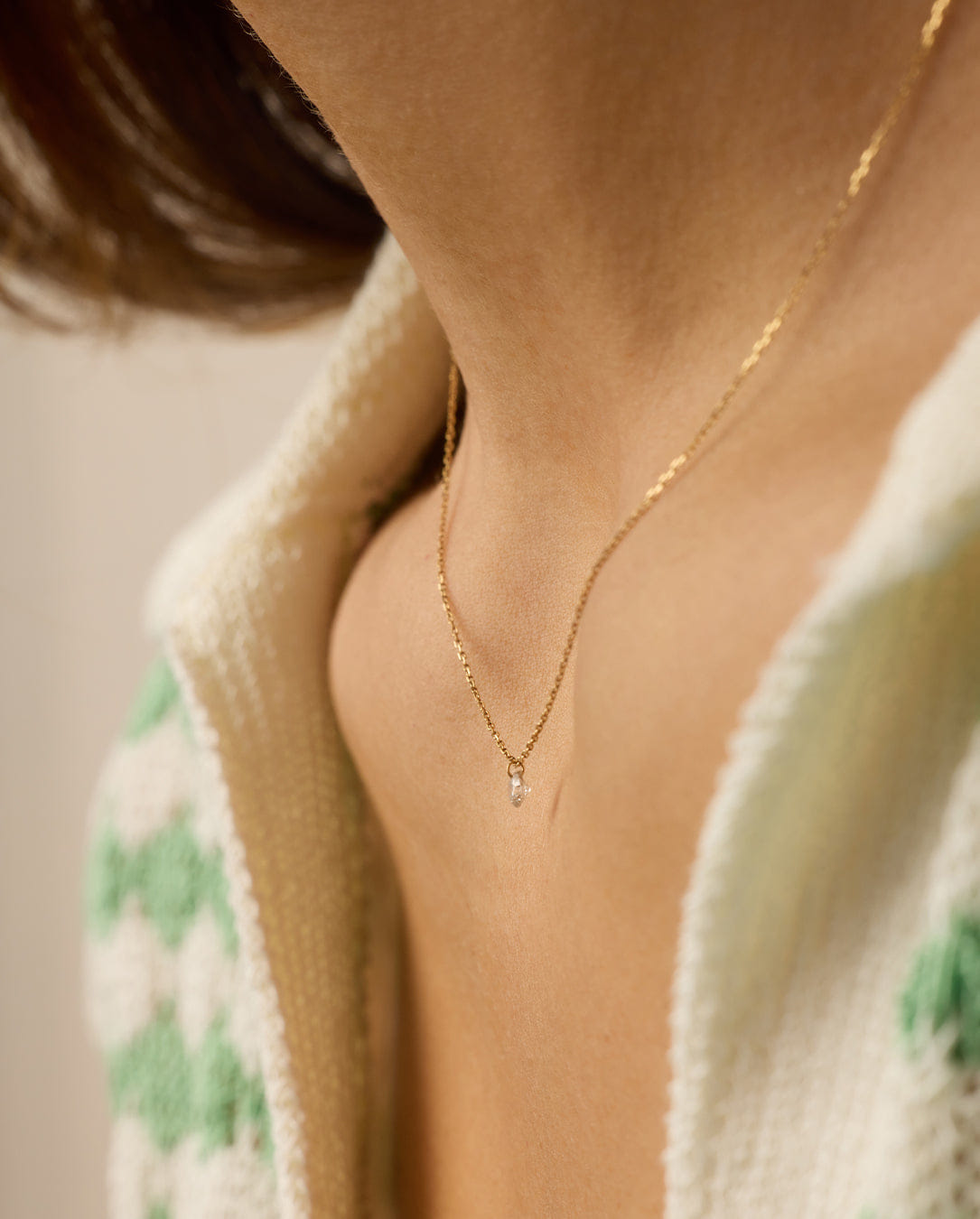 Fine 18K Floating Diamond Necklace