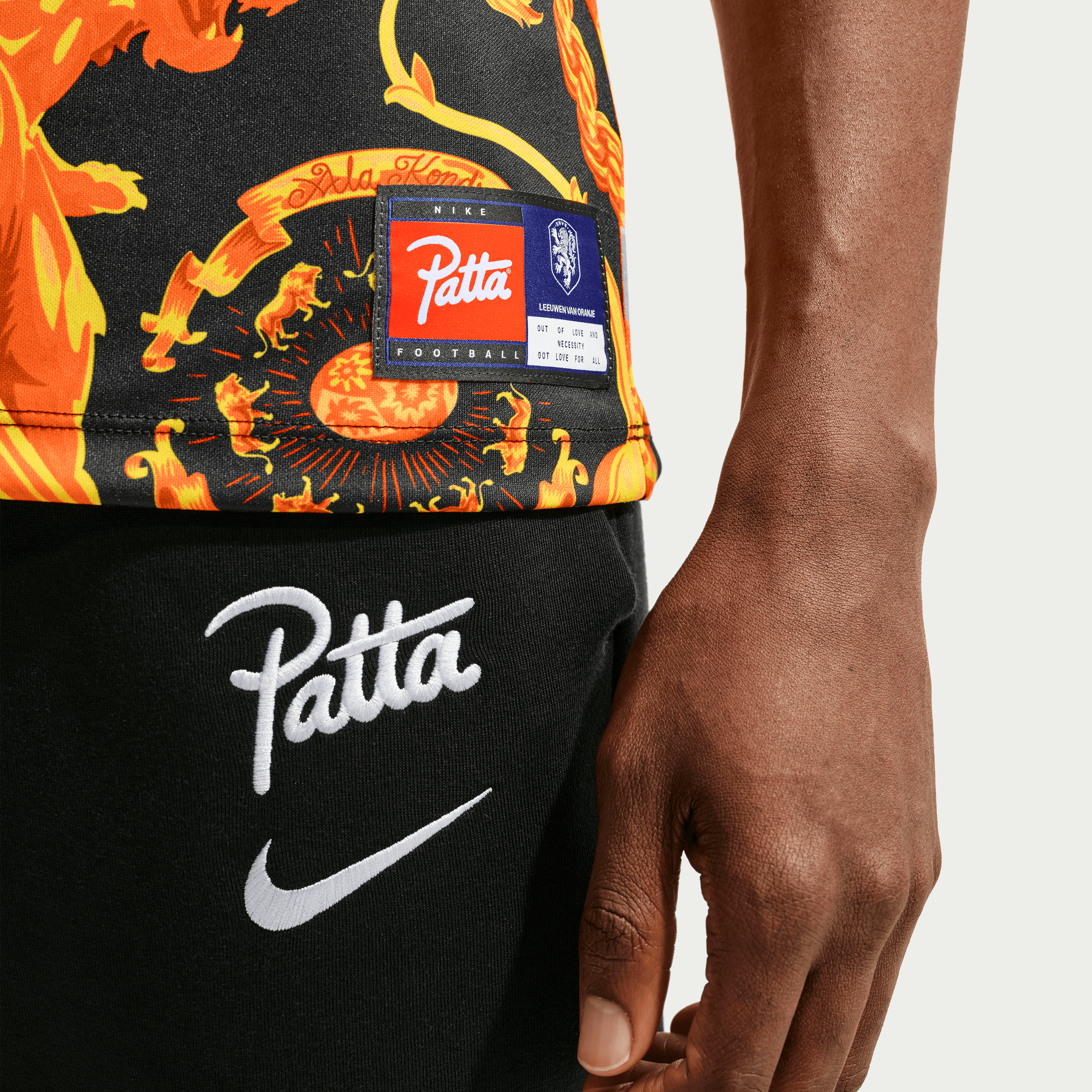 Nike NETHERLANDS X PATTA X NIKE "X2" PREMATCH JERSEY - BLACK / ORANGE