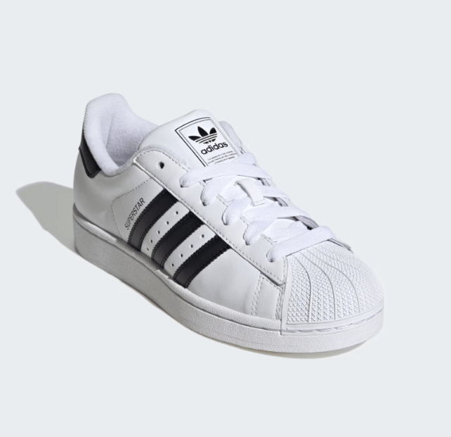 Adidas Women’s Superstar shoe White