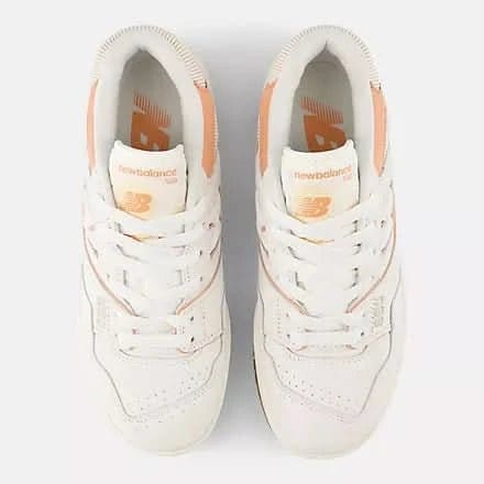 New Balance Women’s 550 – Sea Salt / Peach Nectar