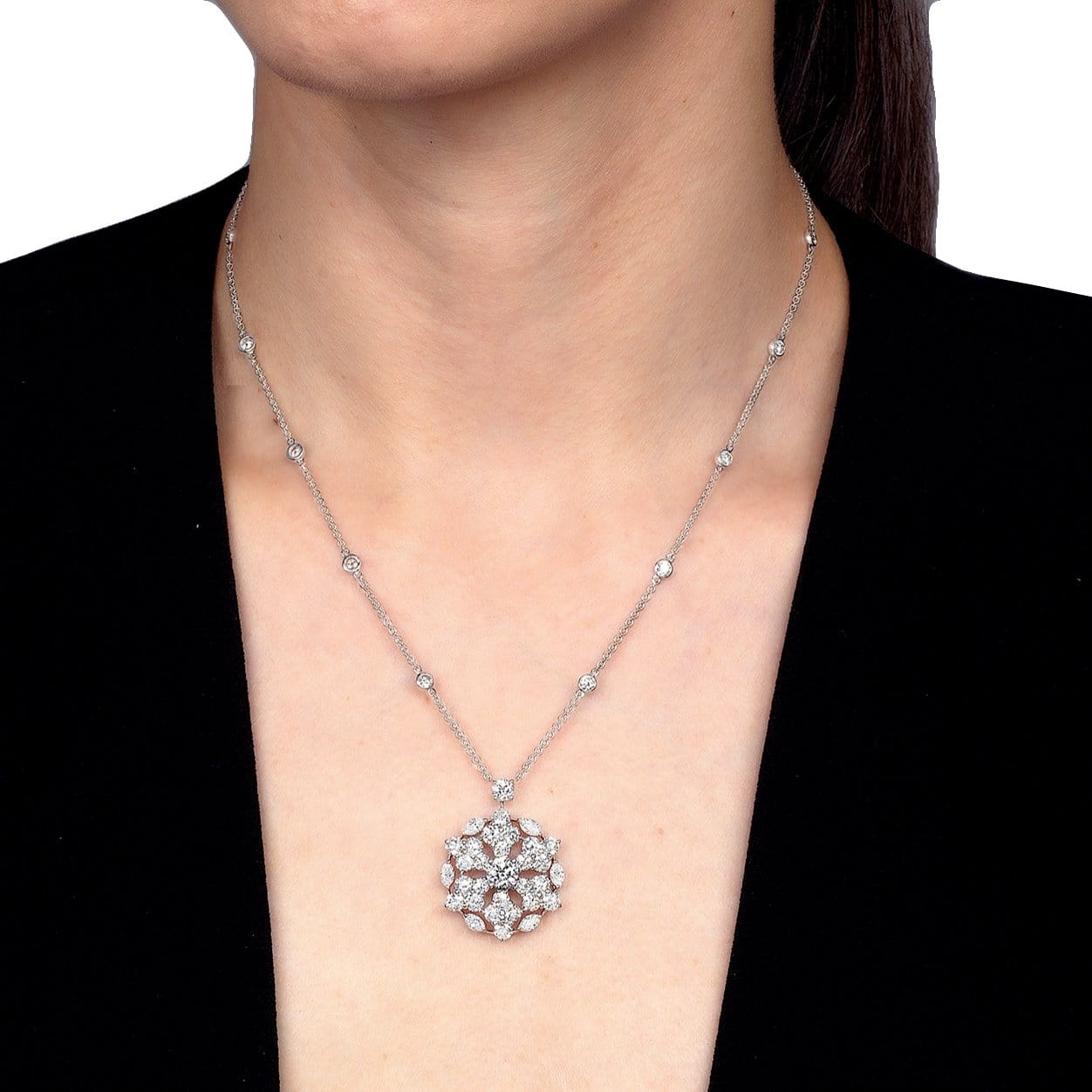 Graff Snowflake 6.67ct Diamond 18k White Gold Necklace