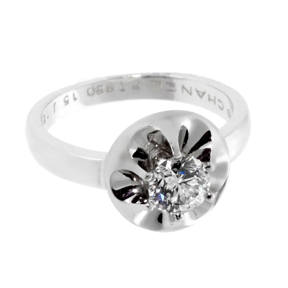 Chanel Vintage Flower Solitaire Diamond Platinum Cocktail Ring