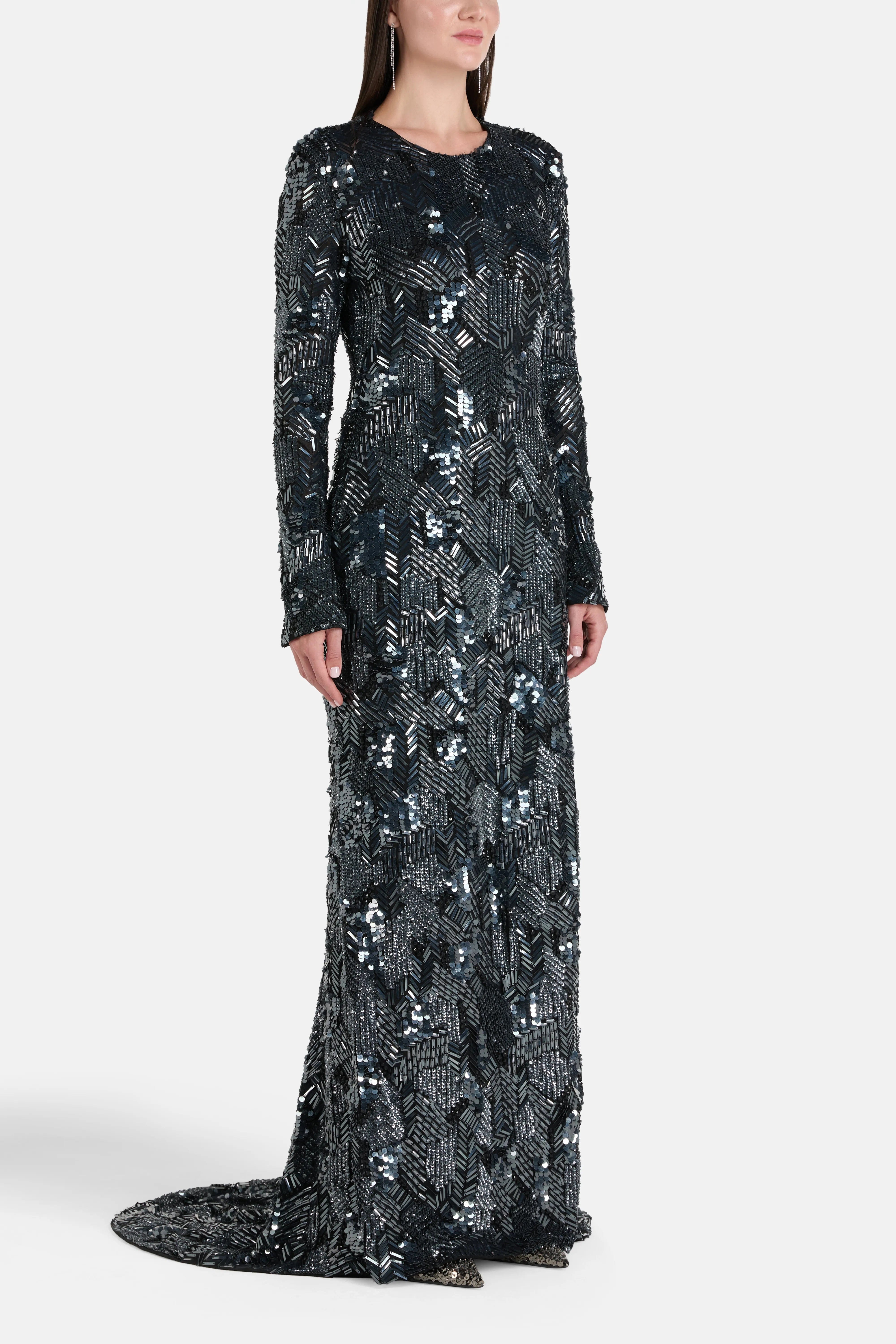 Ilta Long Sleeves Embellished Evening Dress with Train in Black