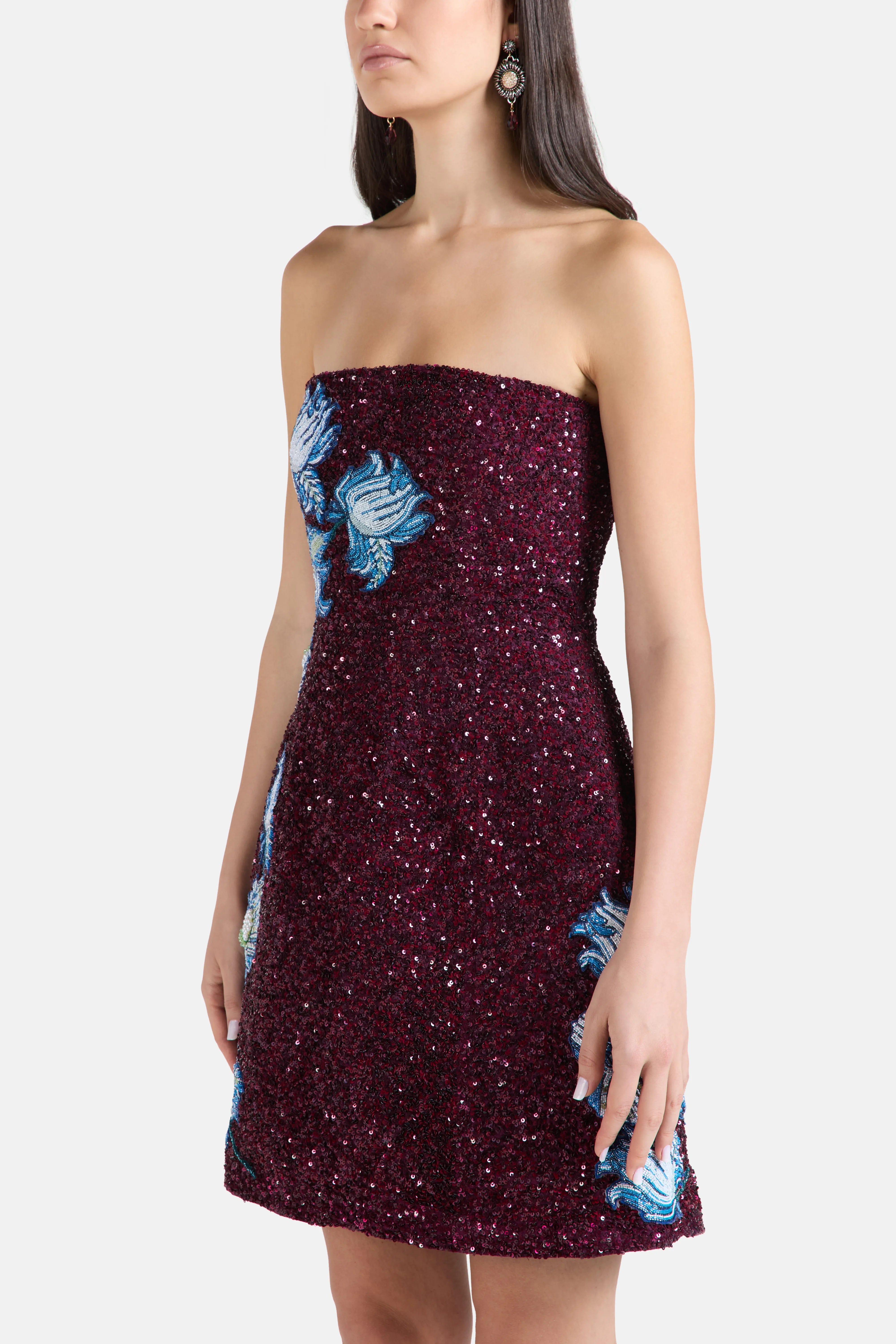 LA FUORI Floral Embroidered Strapless Sequins Mini Dress in Burgundy