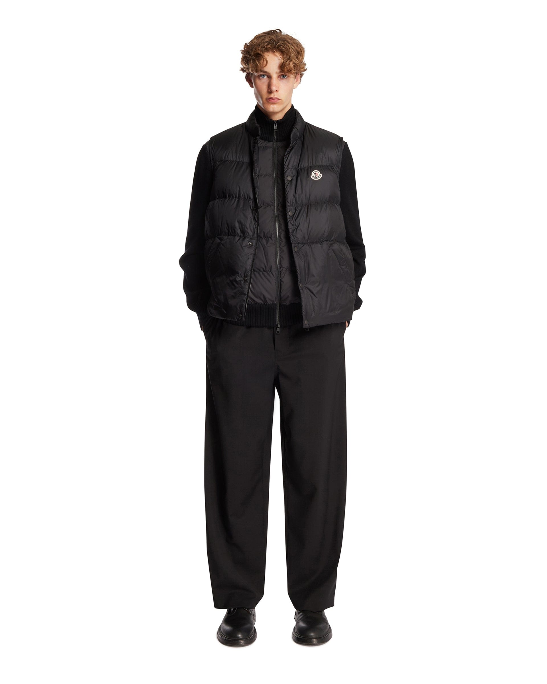 Moncler Cardigan Imbottito In Lana Con Zip Nero