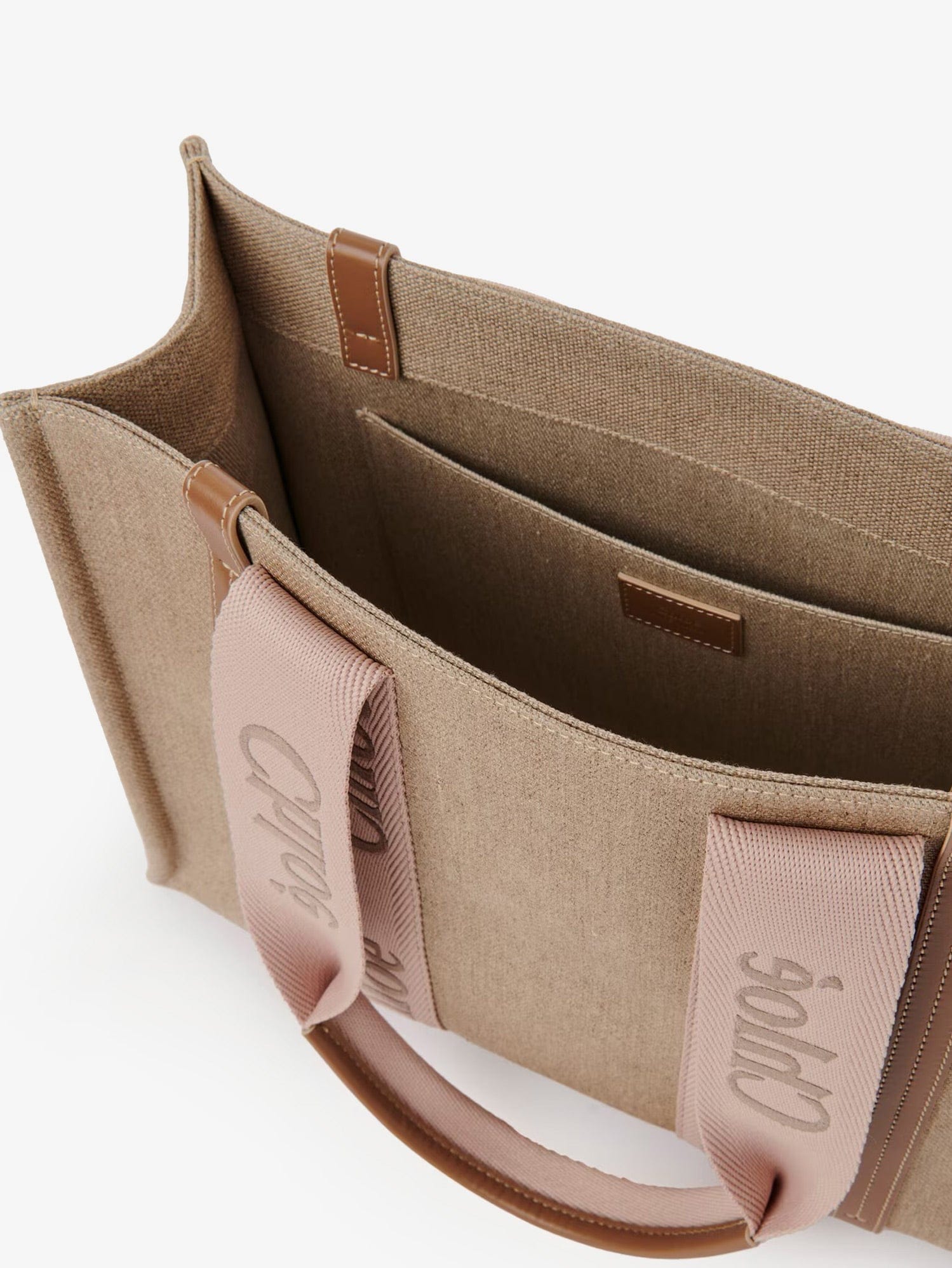 Chloe Woody linen shoulder bag with front embroidered logo
