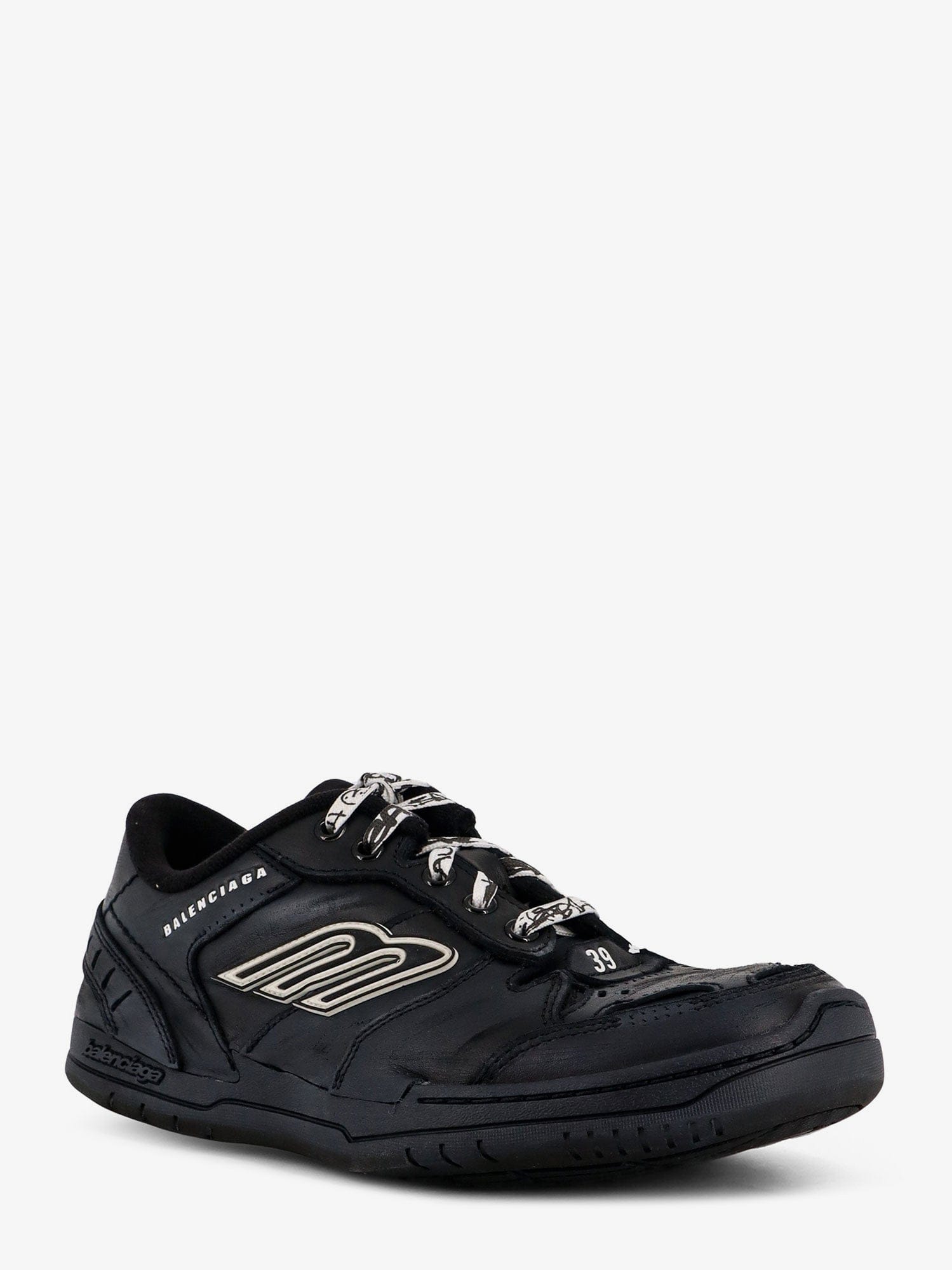 Balenciaga Hamptons Worn-Out low-top leather sneakers
