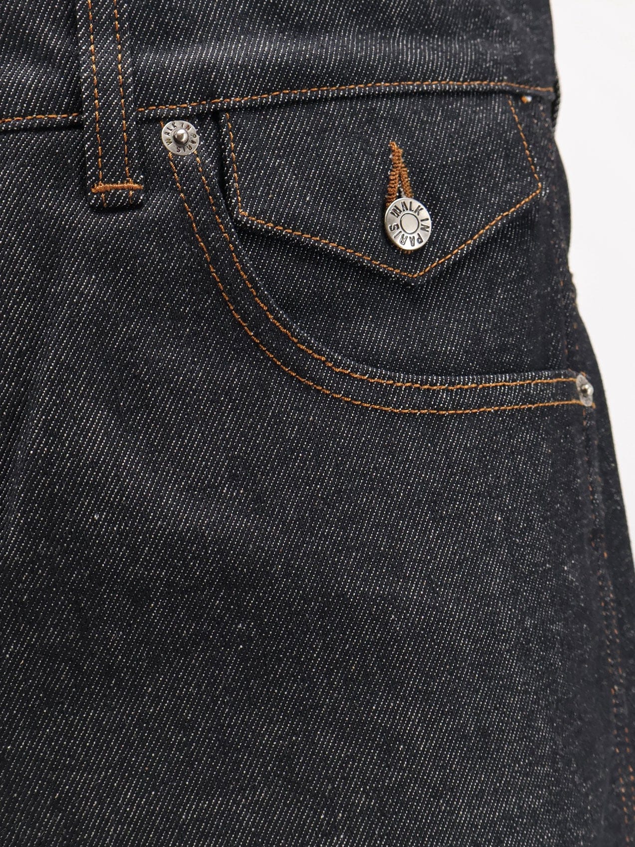 WALK IN PARIS Baggy Raw Denim Shorts